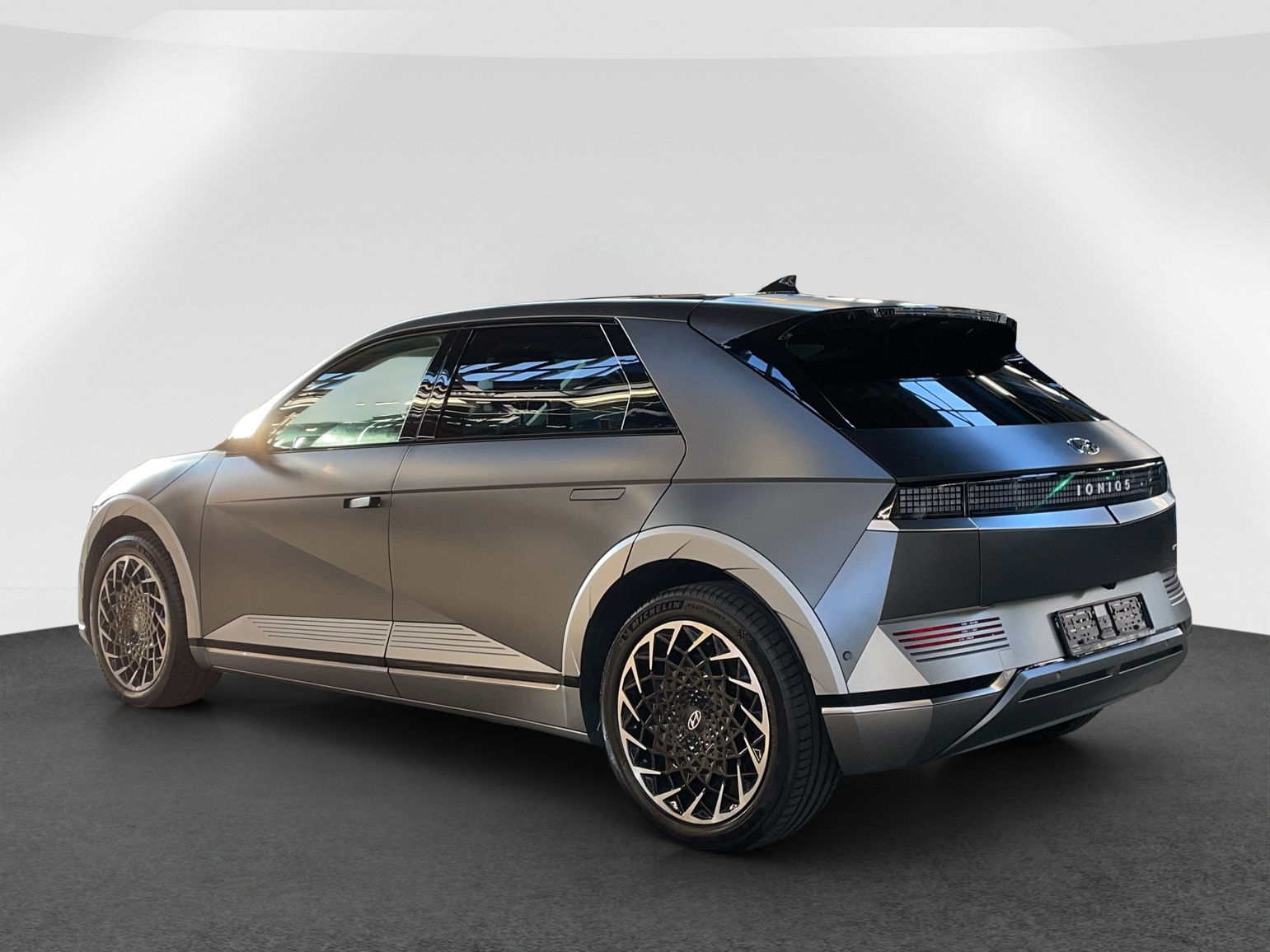 HYUNDAI Ioniq 5 Vertex 4WD-image-4
