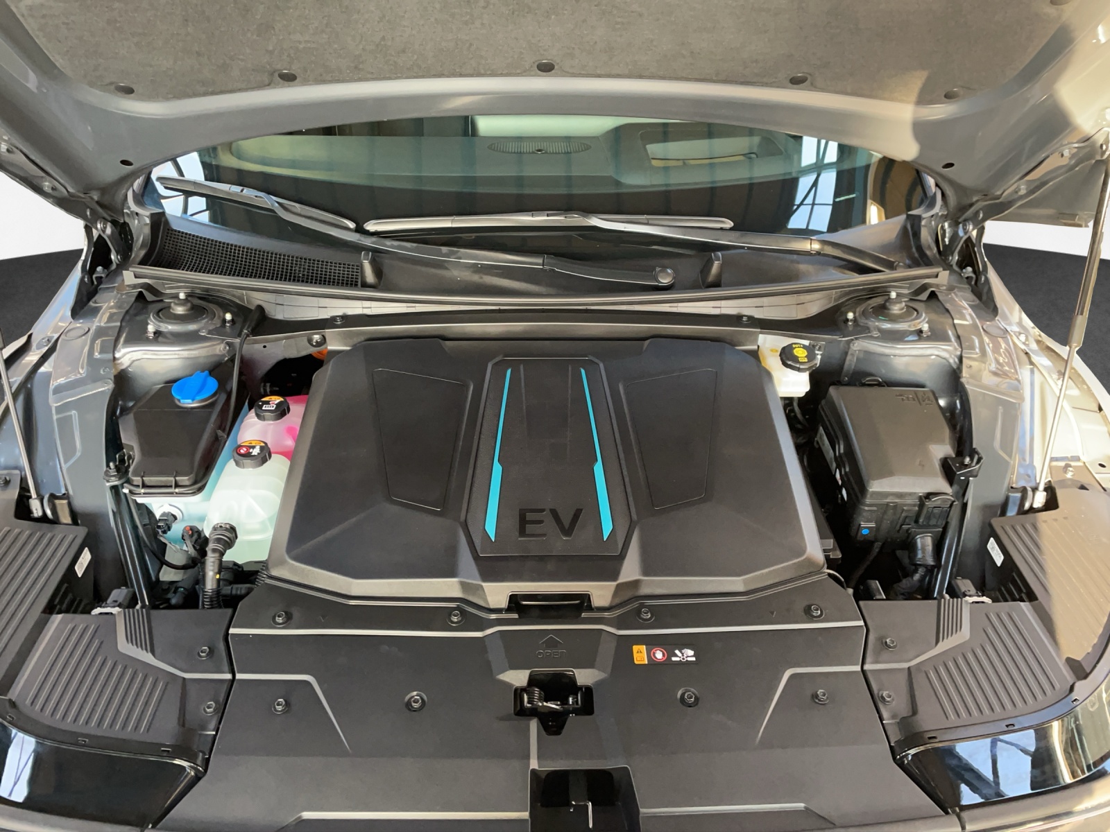 HYUNDAI Ioniq 5 Vertex 4WD-image-16