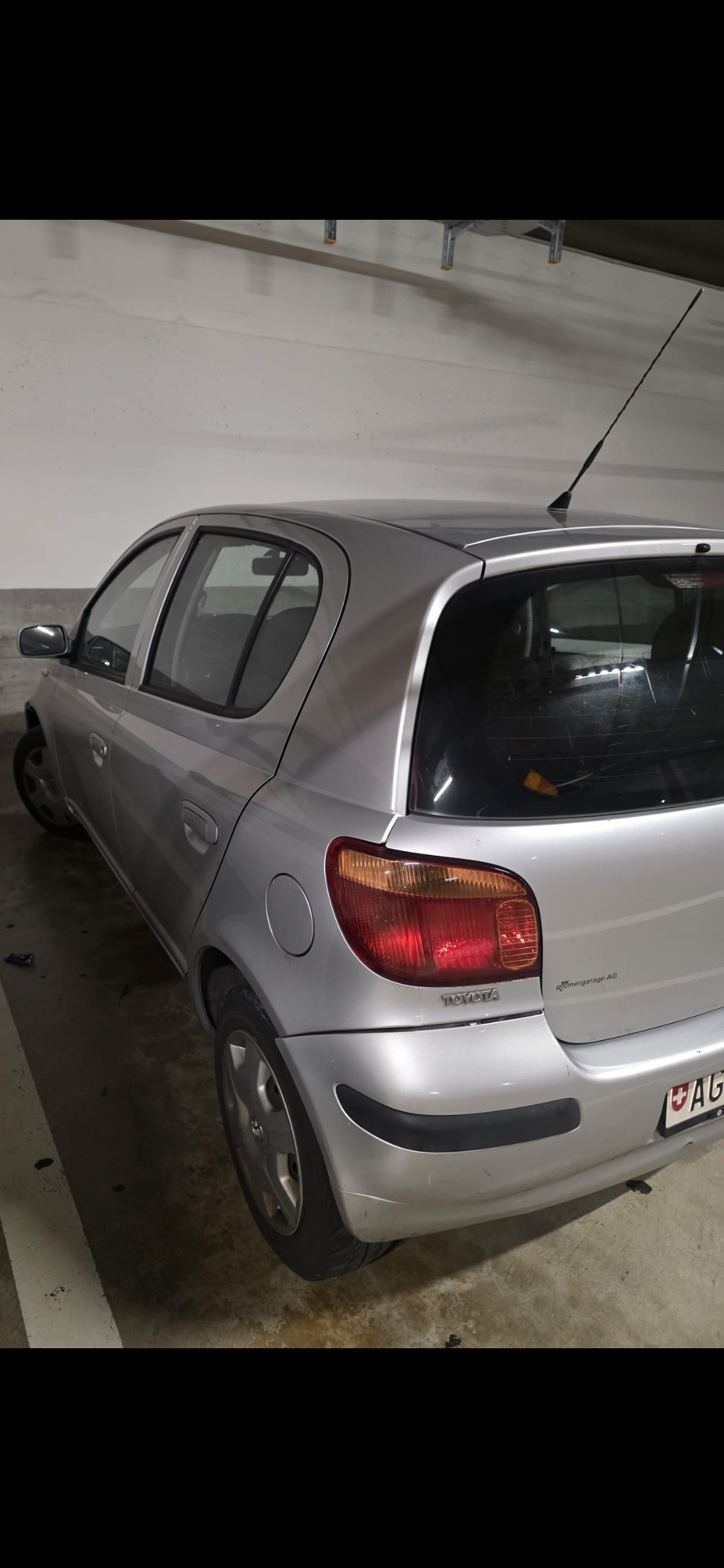 TOYOTA Yaris 1.3 Linea Sol-image-2