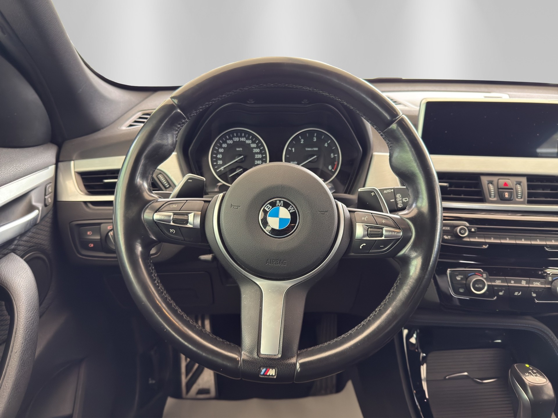 BMW X1 xDrive 25d M Sport Steptronic-image-9