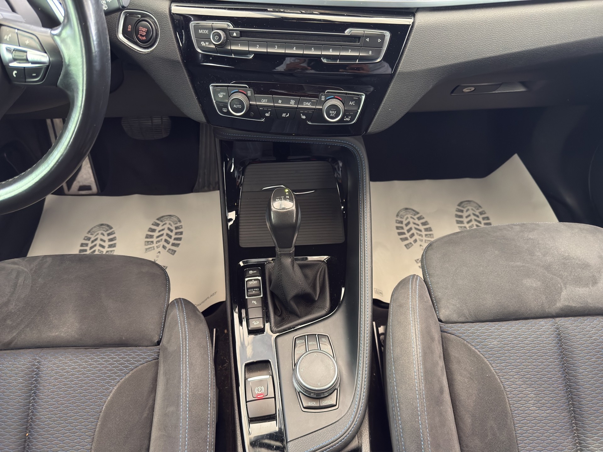 BMW X1 xDrive 25d M Sport Steptronic-image-10