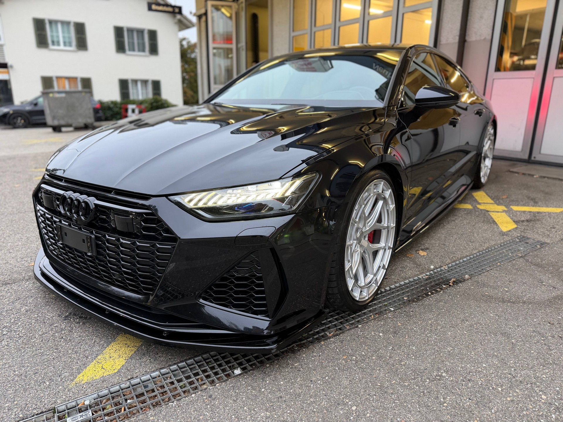 AUDI RS7 Sportback MHEV-image-1