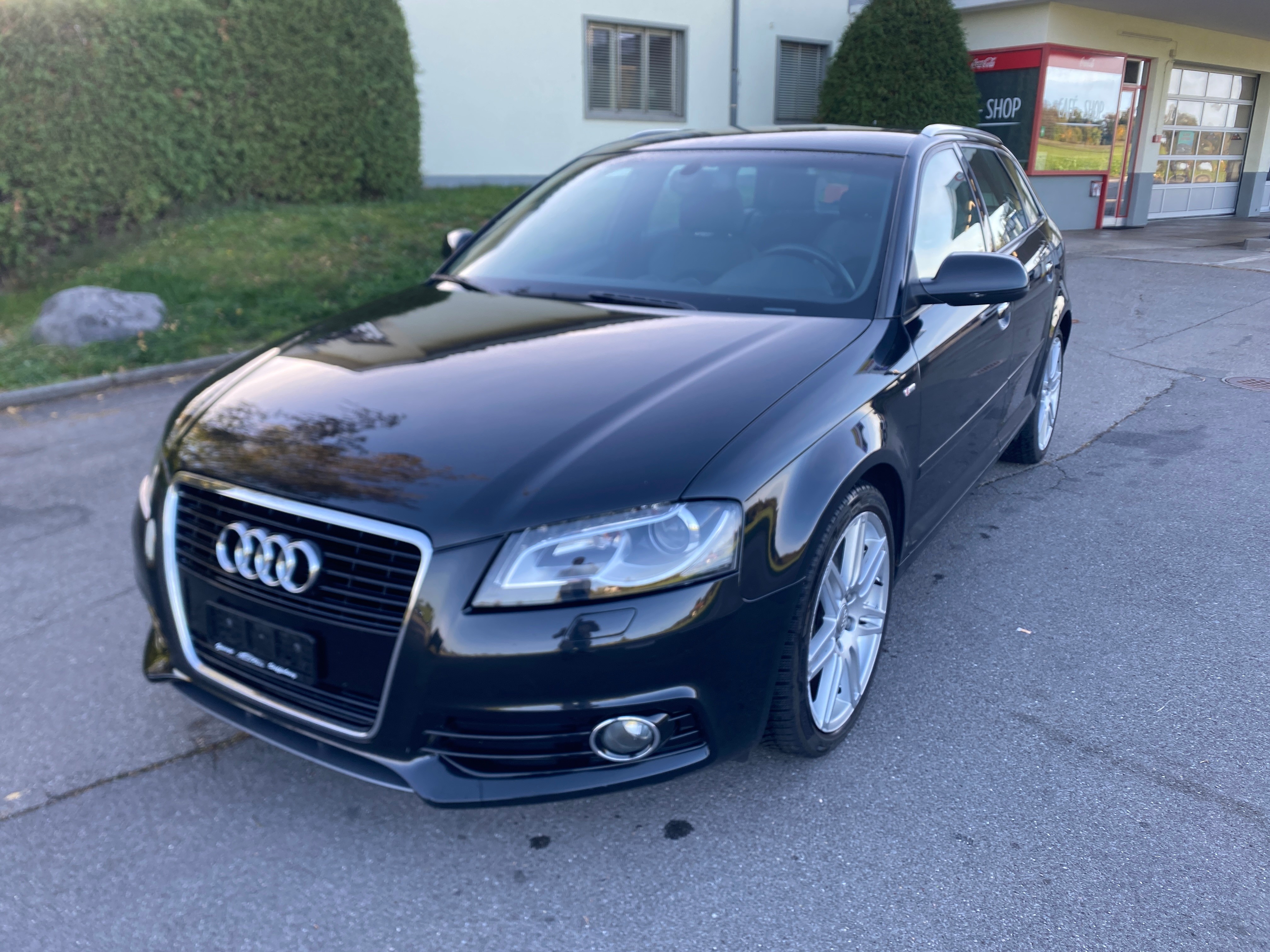 Car photo