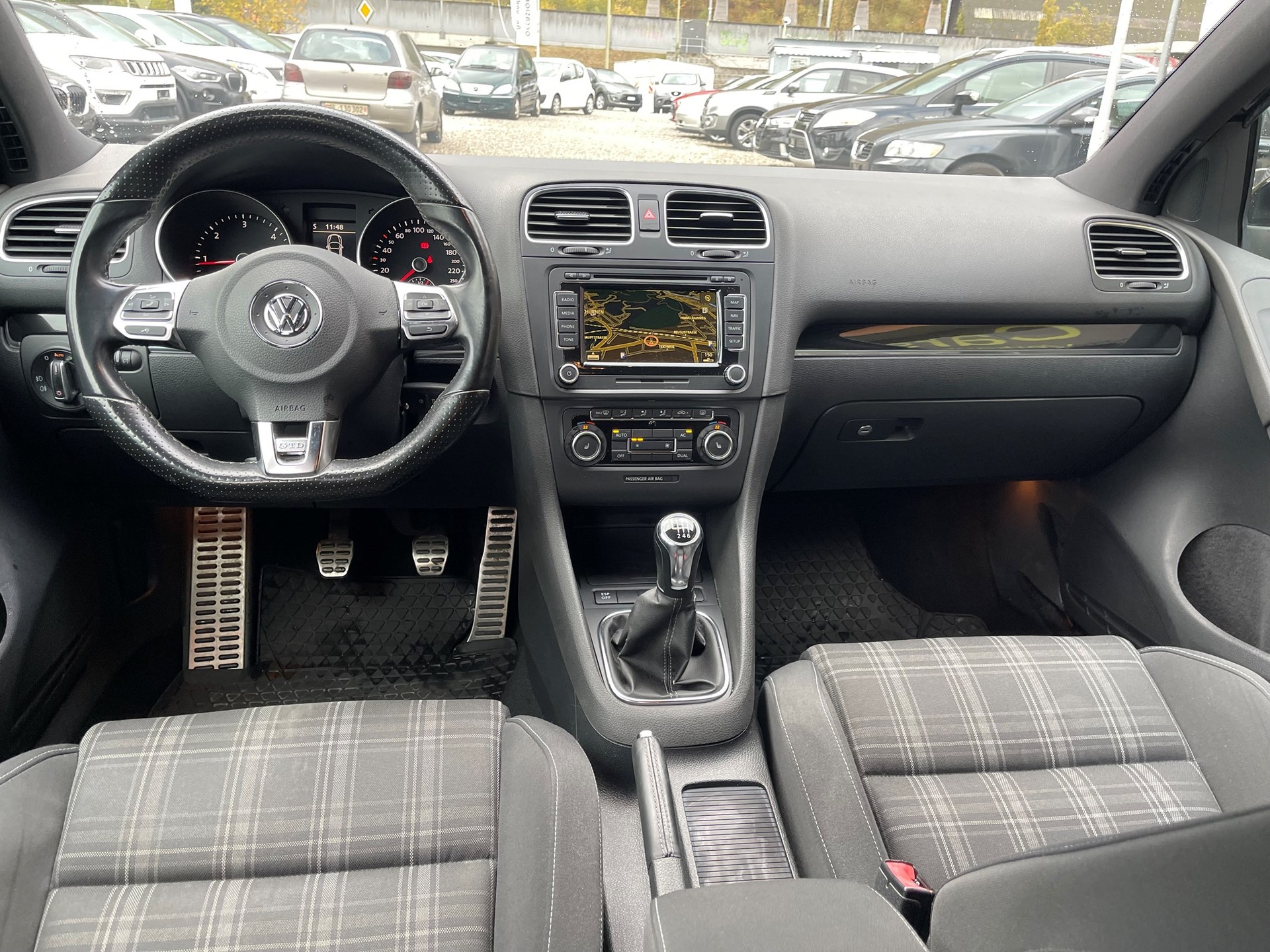 VW Golf 2.0 TDI GTD-image-9