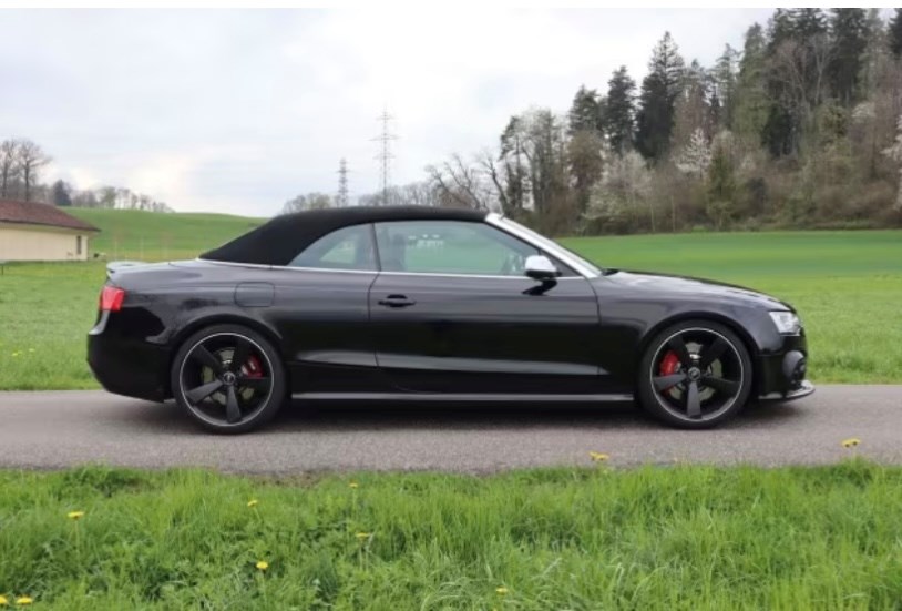 AUDI RS5 Cabrio 4.2 FSI quattro S-tronic-image-2