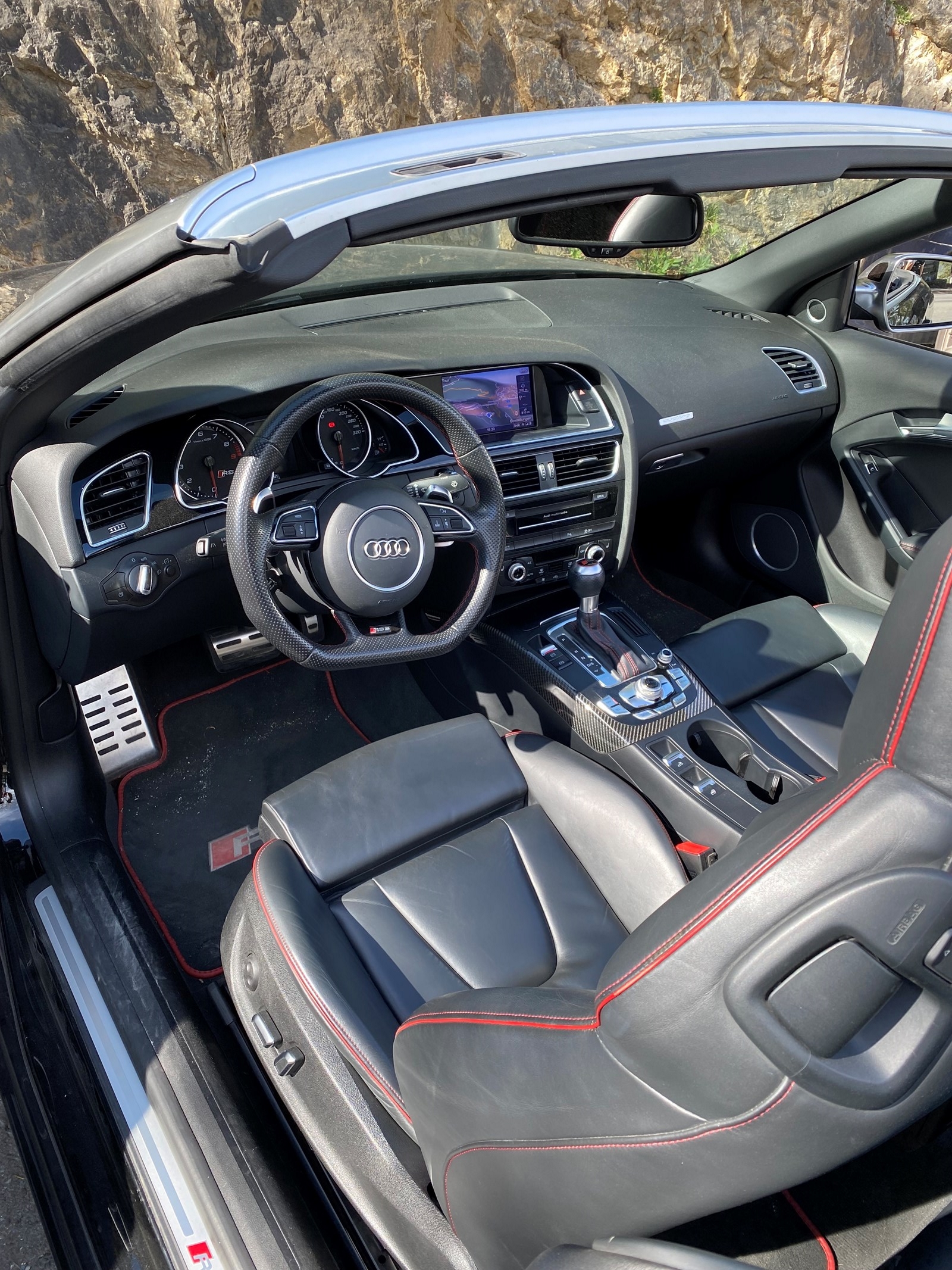 AUDI RS5 Cabrio 4.2 FSI quattro S-tronic-image-3