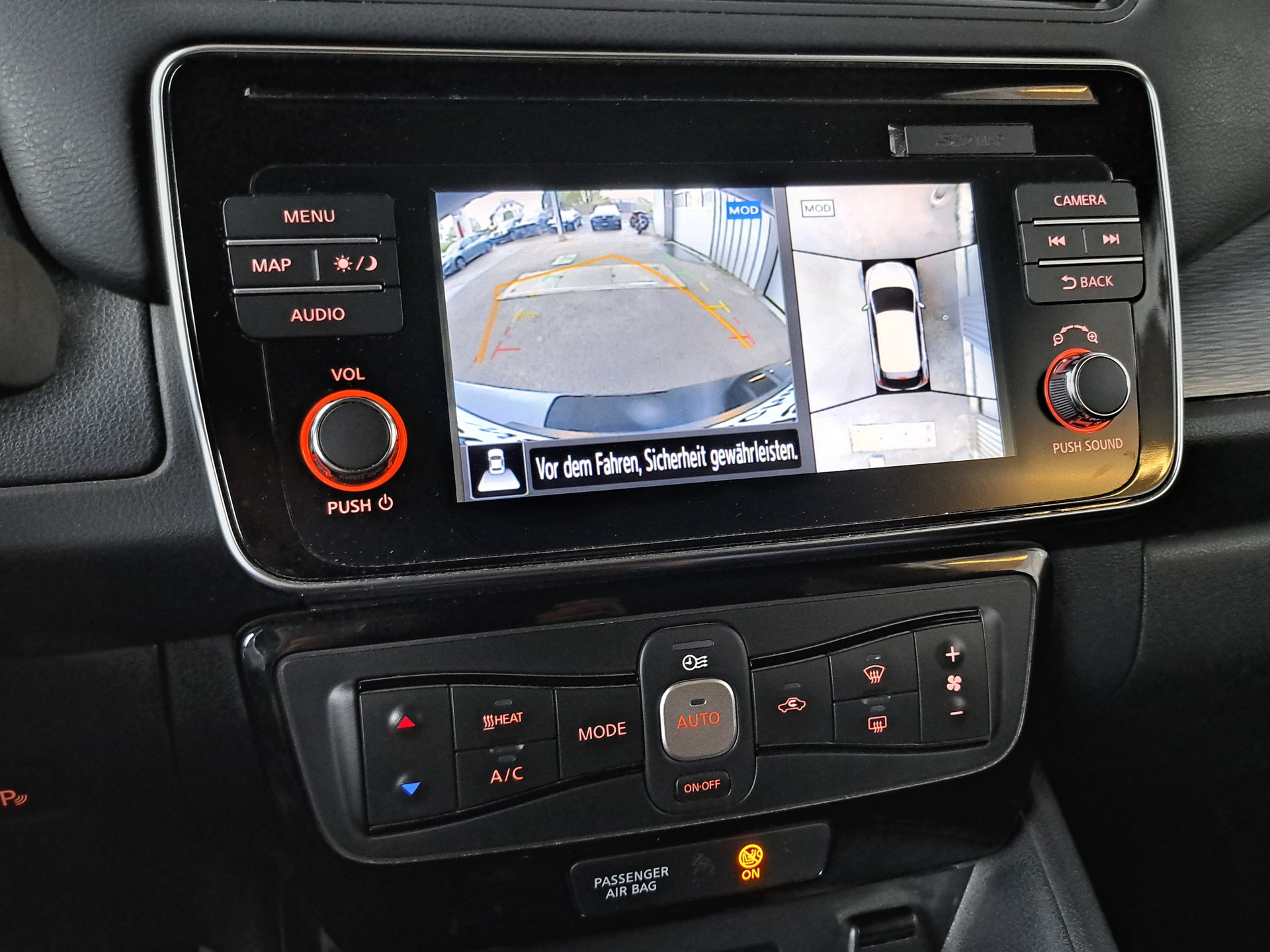 NISSAN Leaf N-Connecta (incl. battery)-image-14
