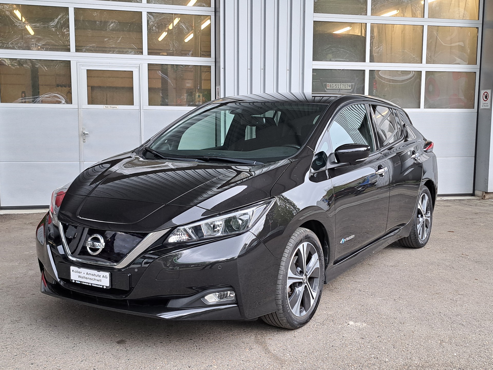 NISSAN Leaf N-Connecta (incl. battery)-image-0