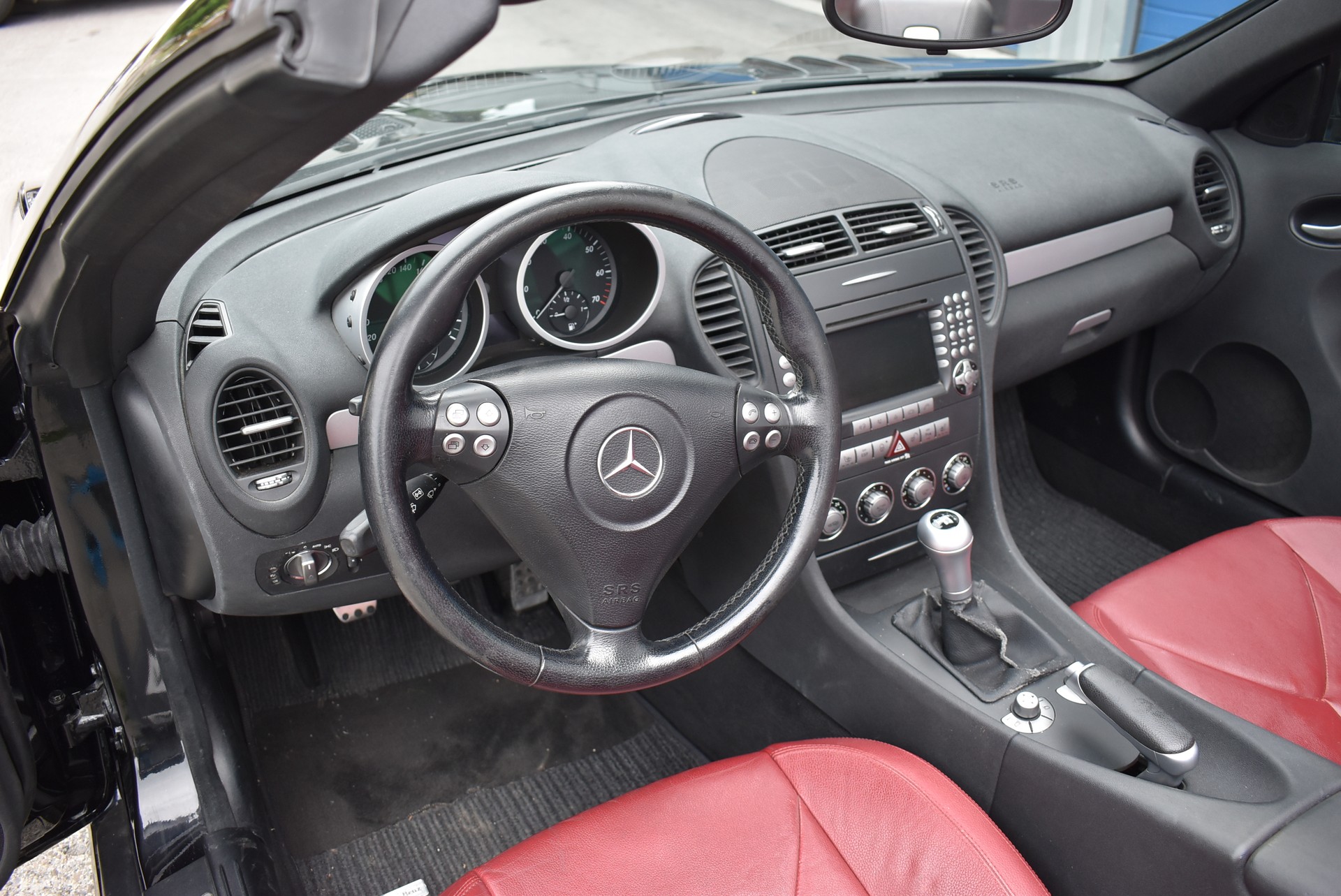 MERCEDES-BENZ SLK 200 Kompressor-image-13