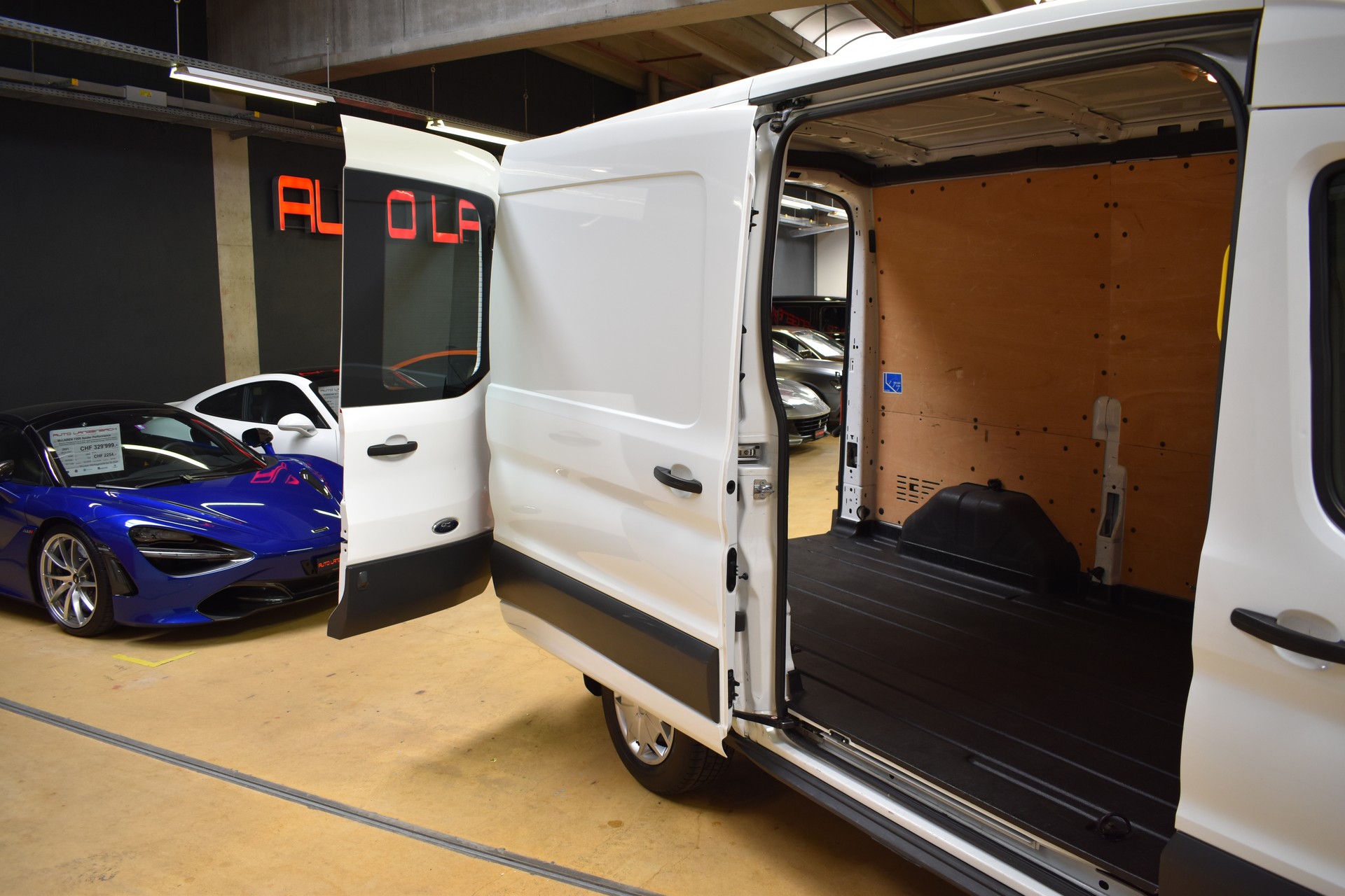 FORD Transit Van 310 L2H2 2.2 TDCi ECO 125 Ambiente-image-20
