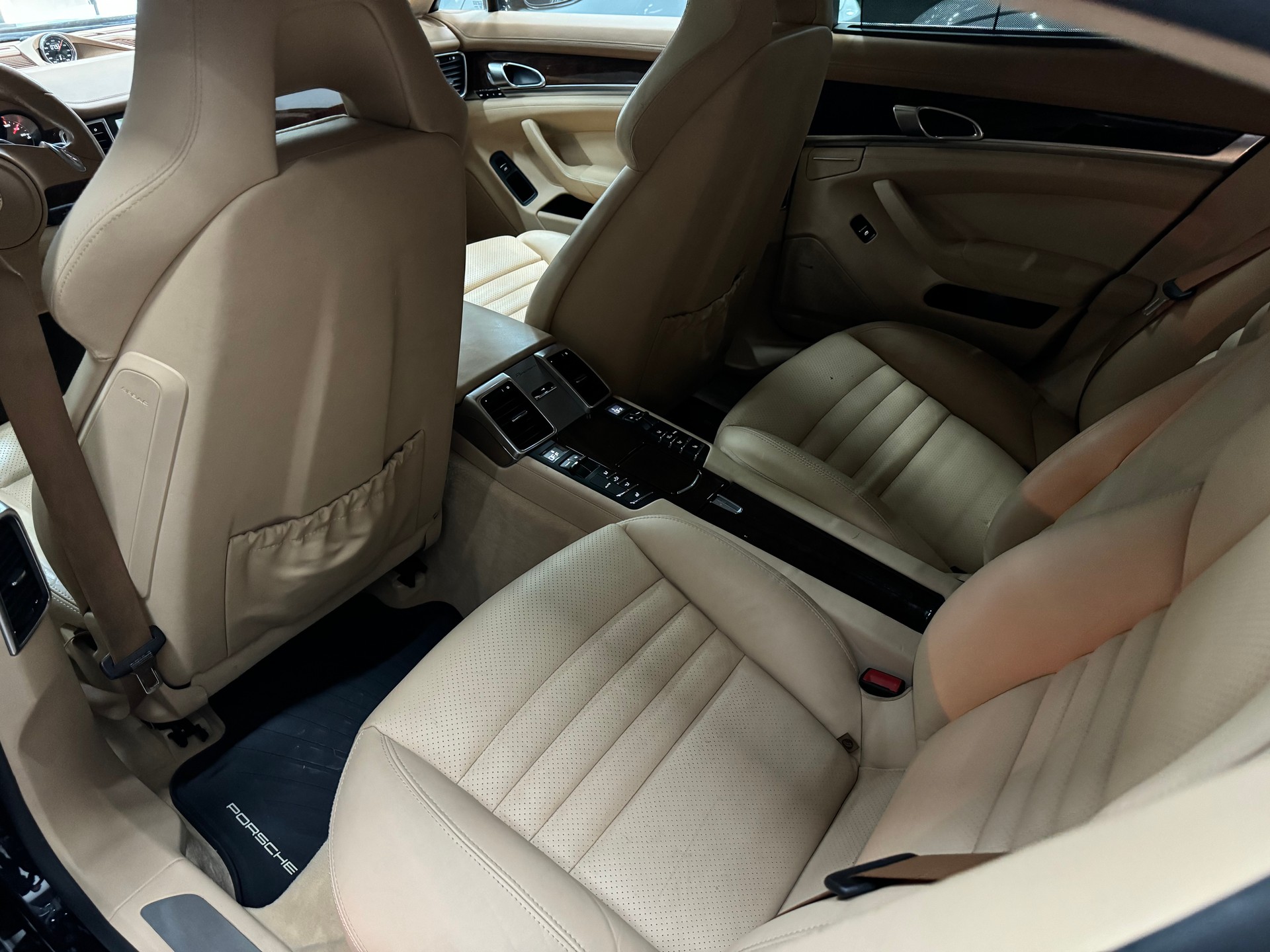 PORSCHE Panamera Turbo 4.8 PDK-image-24