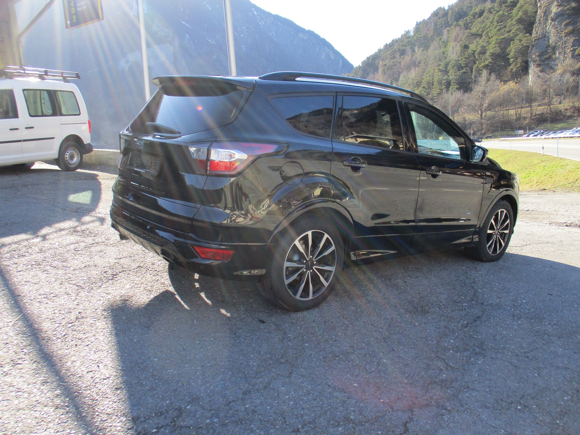 FORD Kuga 2.0 TDCi ST Line 4WD-image-1