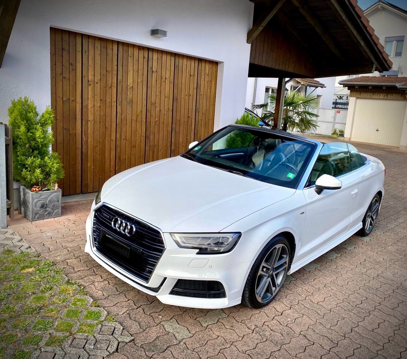 AUDI A3 Cabriolet 2.0 TFSI Sport quattro S-tronic-image-0