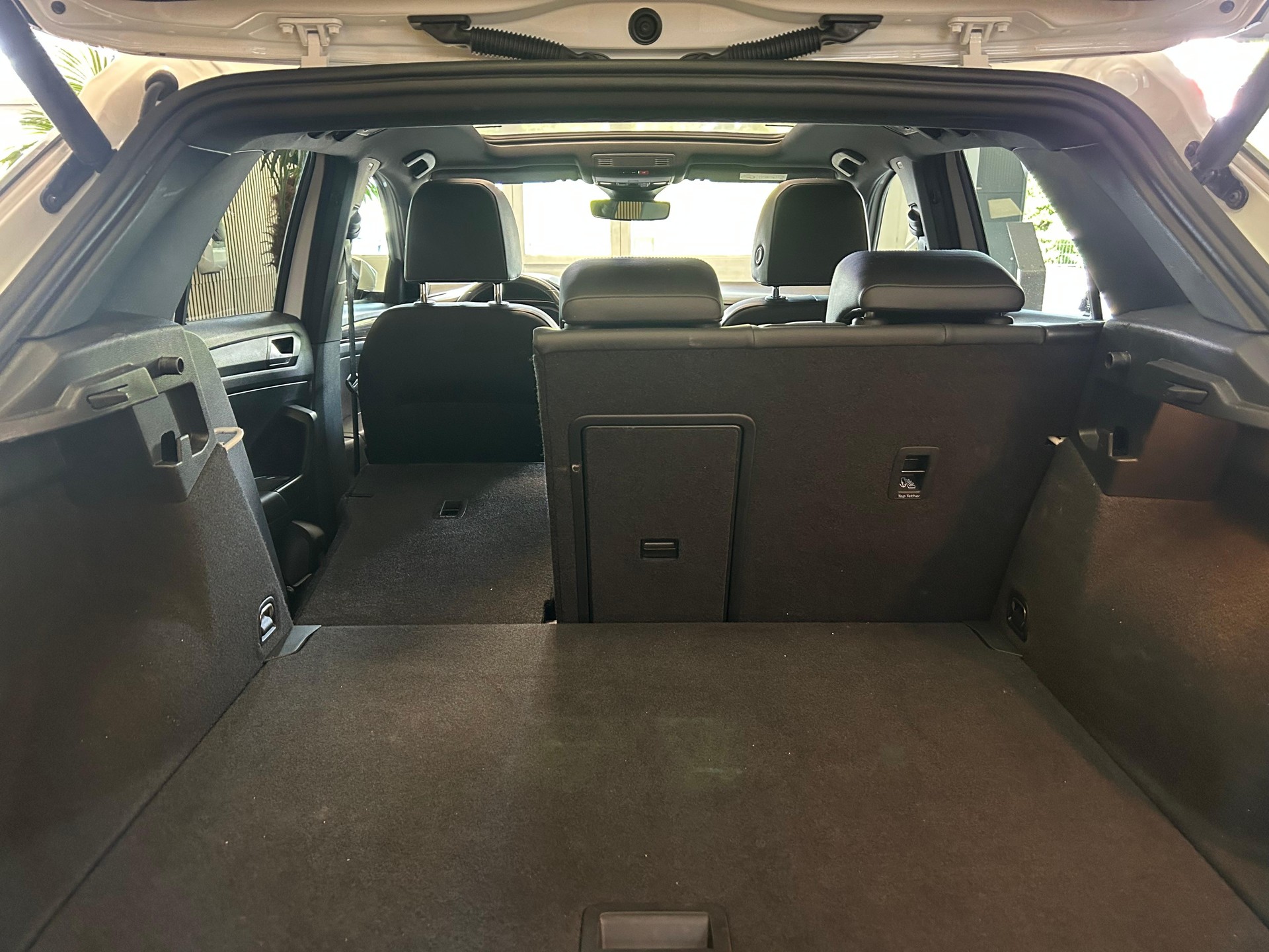 VW T-Roc 2.0 TSI R-Line DSG 4motion-image-21