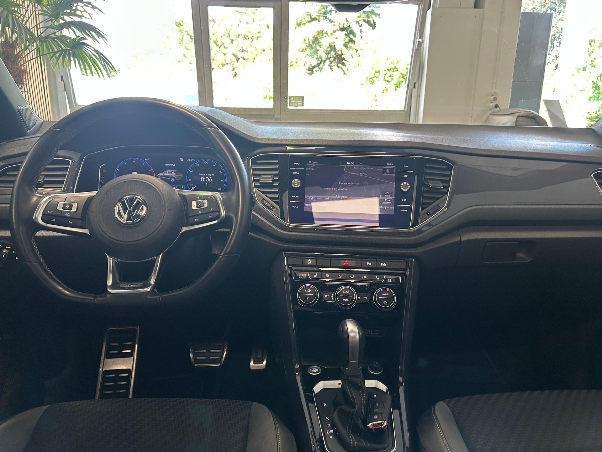 VW T-Roc 2.0 TSI R-Line DSG 4motion-image-9