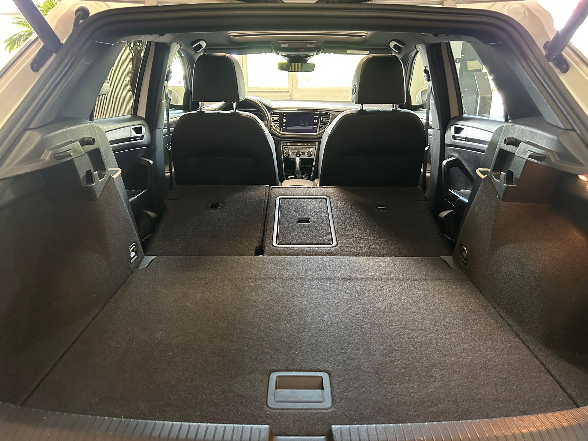 VW T-Roc 2.0 TSI R-Line DSG 4motion-image-22