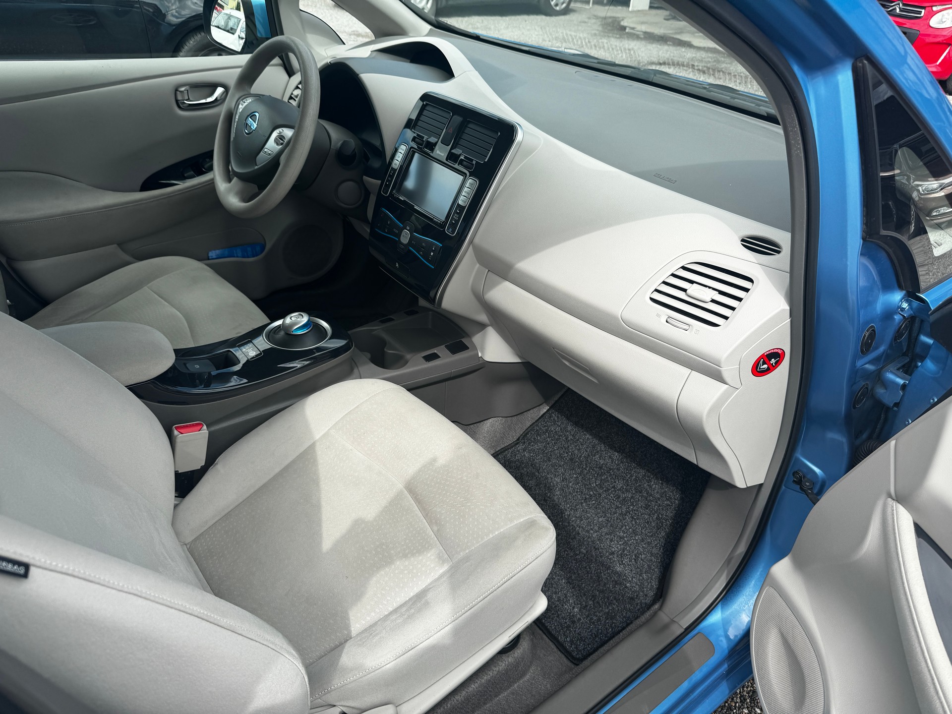 NISSAN Leaf E 24 kWh (incl battery)-image-9