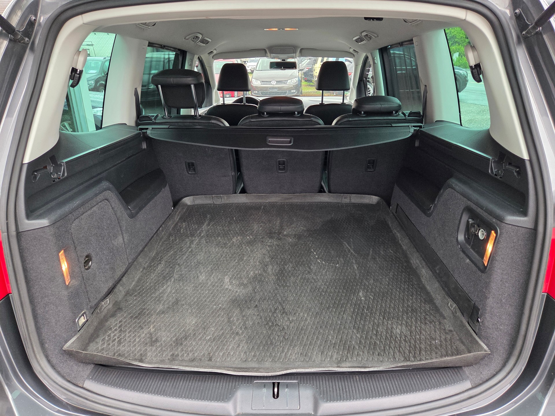 SEAT Alhambra 2.0 TDI Style Eco Ausführung 7 Sitzplätze-image-12