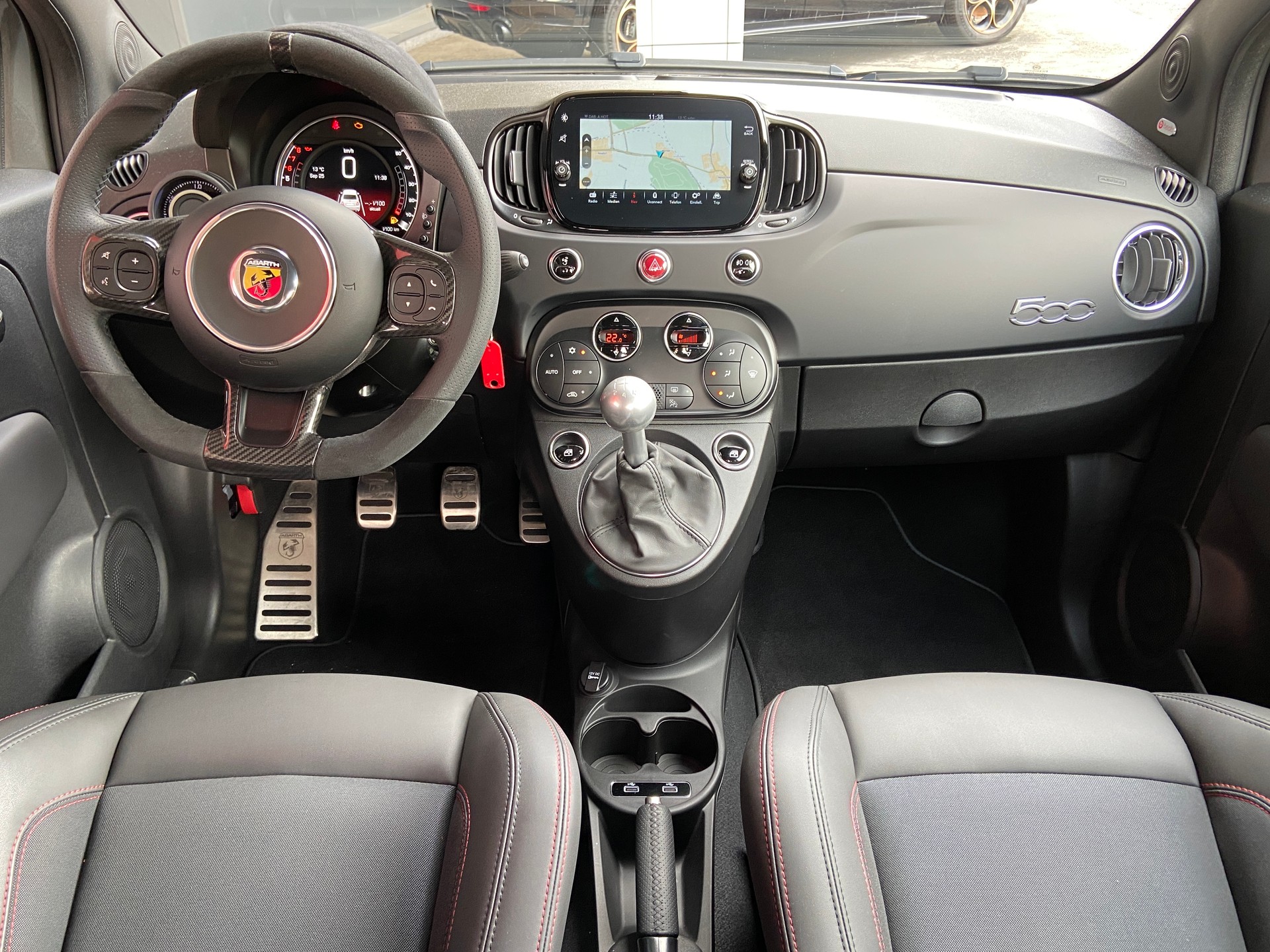 FIAT 695 1.4 16V Turbo Abarth Competizione-image-4