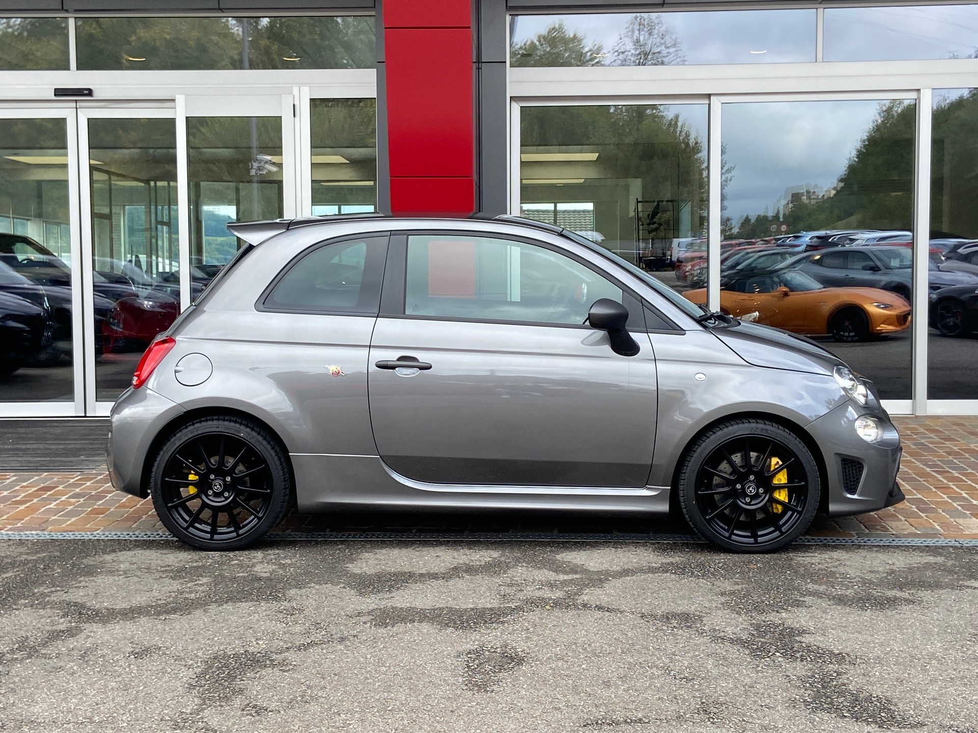 FIAT 695 1.4 16V Turbo Abarth Competizione-image-16