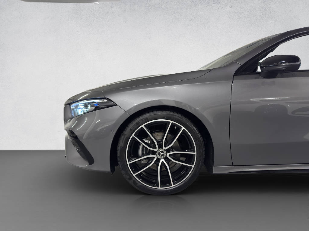 MERCEDES-BENZ A 200 AMG Line Night Star-image-6