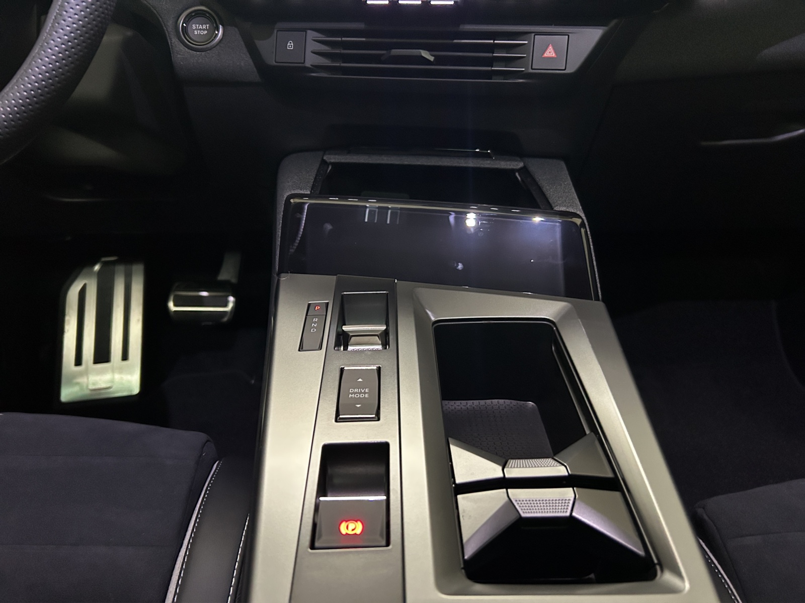 OPEL Grandland-e Ultimate AWD-image-15
