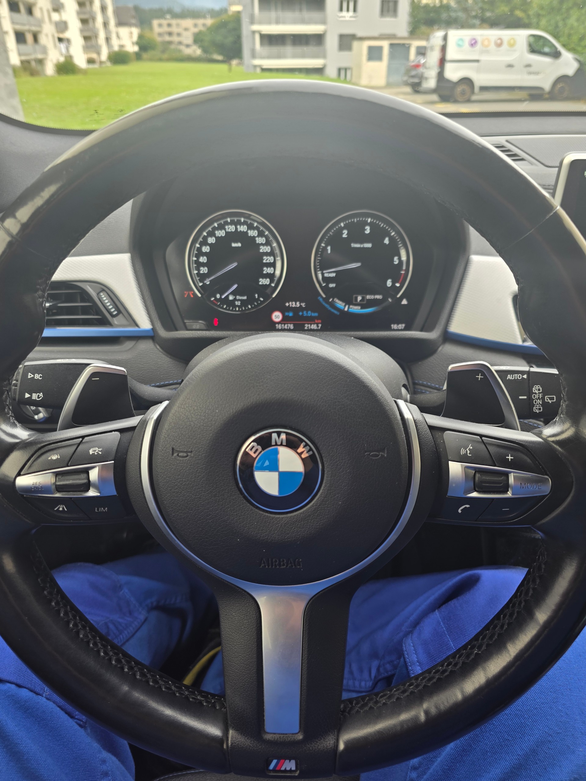 BMW X2 xDrive 25d Steptronic-image-2