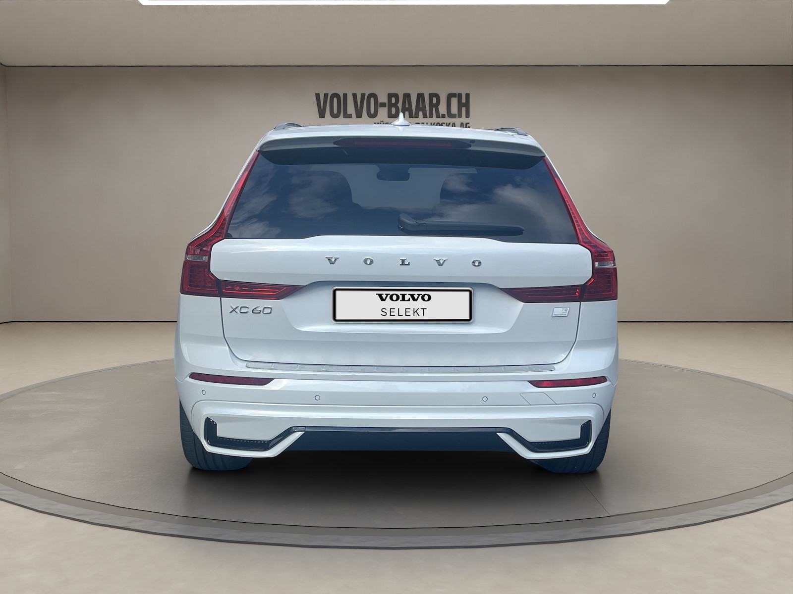 VOLVO XC60 2.0 T8 TE R-Design eAWD-image-3