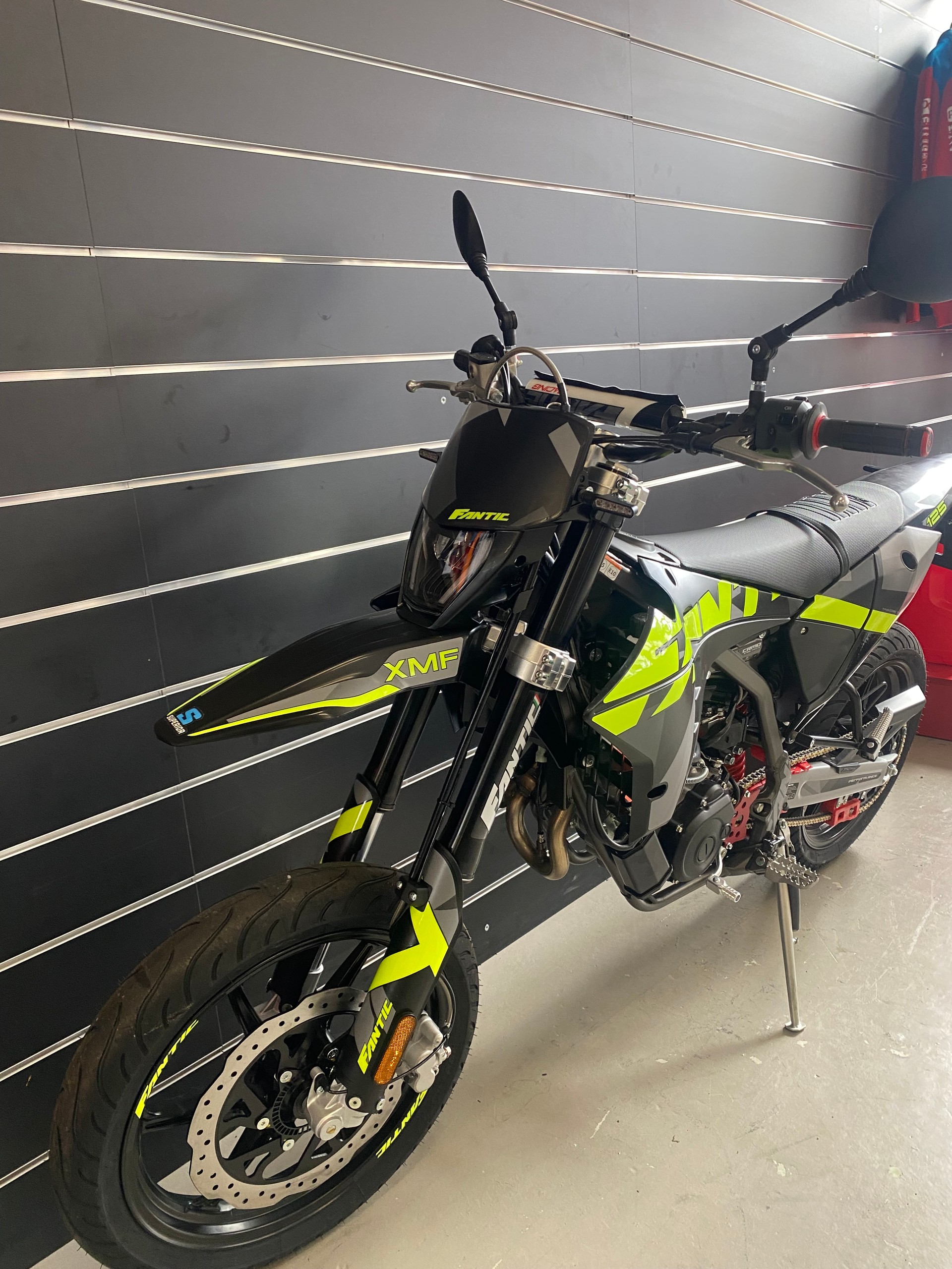 FANTIC XMF 125 Performance-image-4