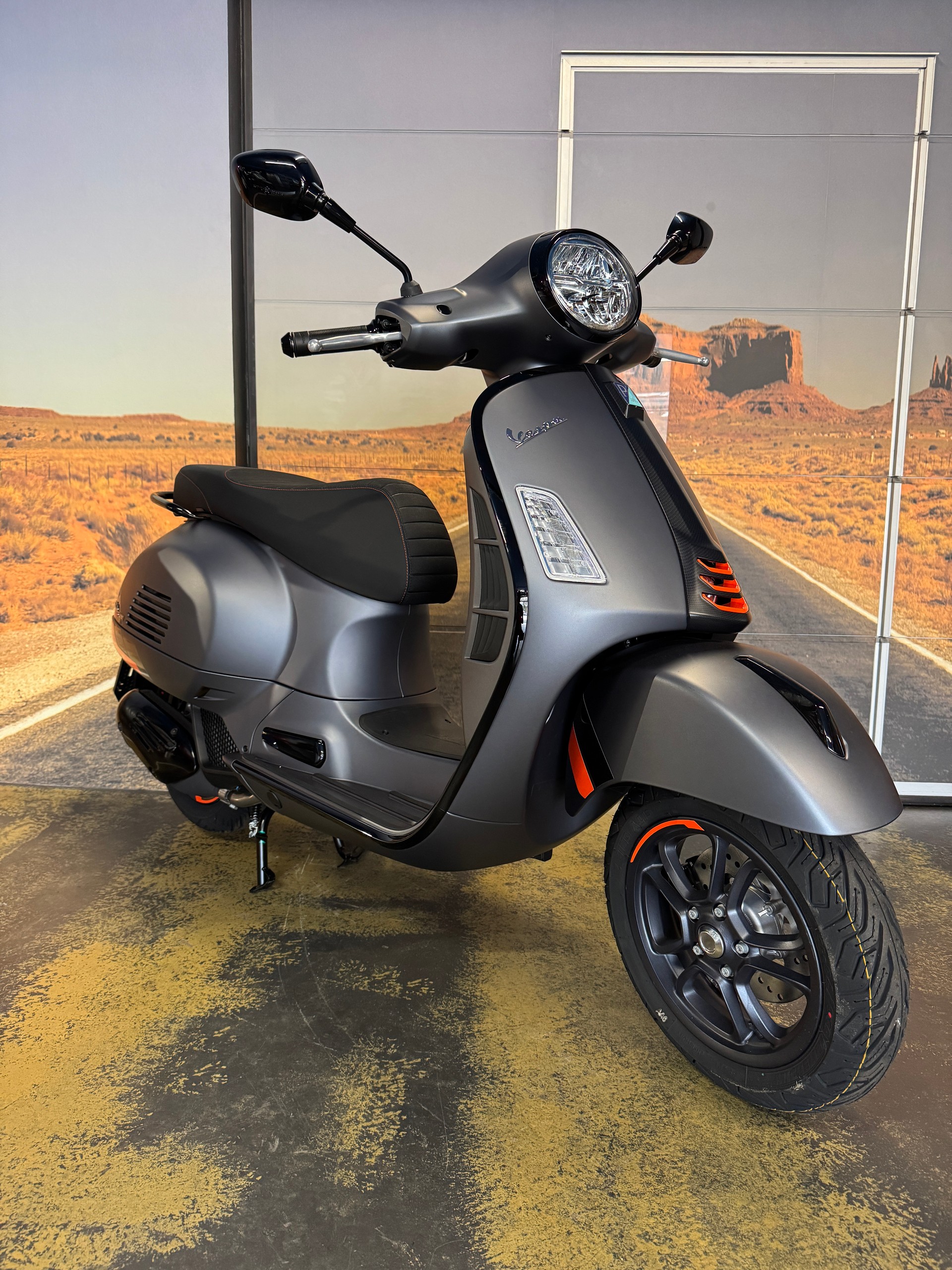 PIAGGIO Vespa GTS 125 Super Sport RST Euro 5+-image-2