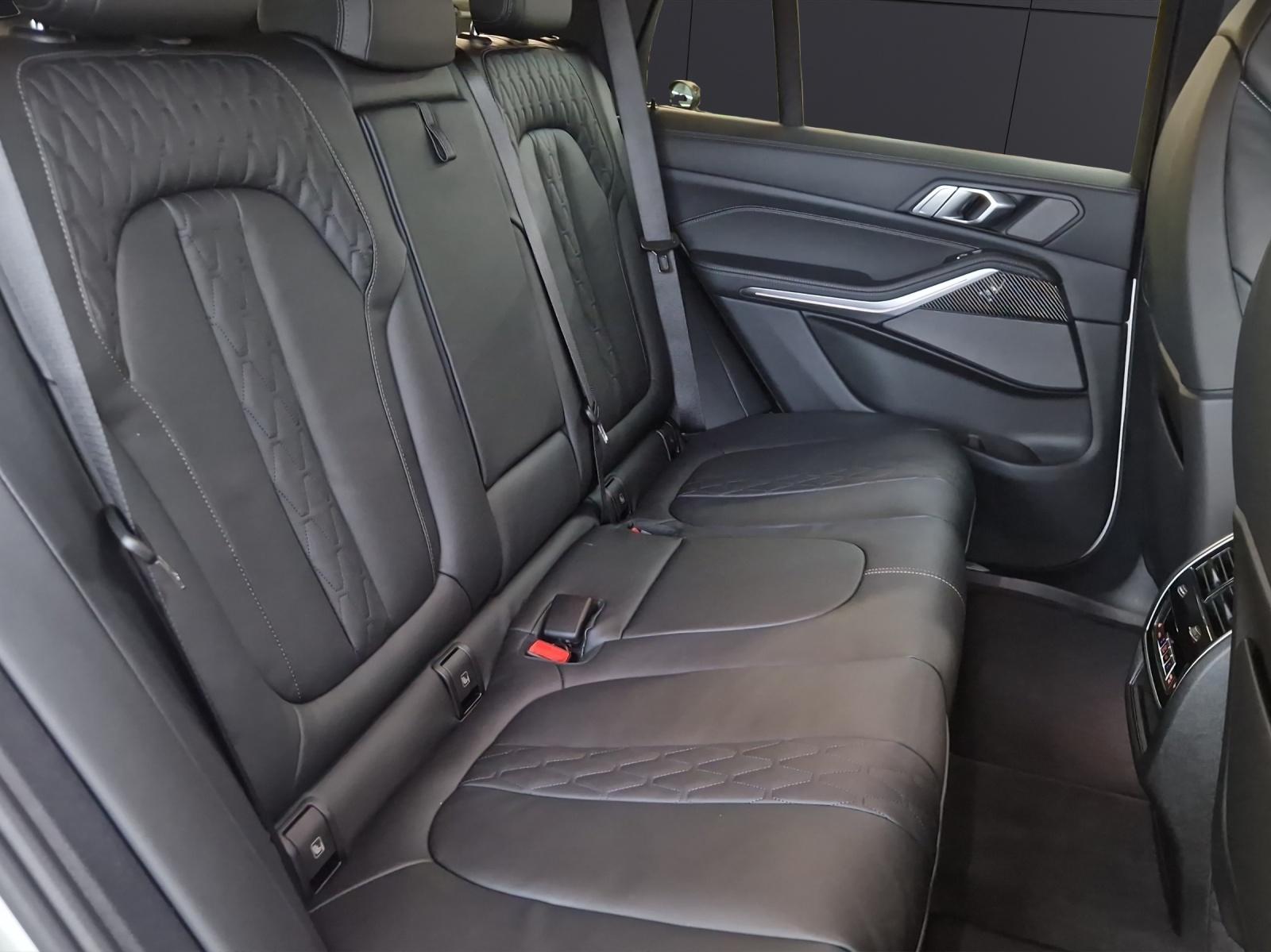 BMW X5 30d xDrive-image-13