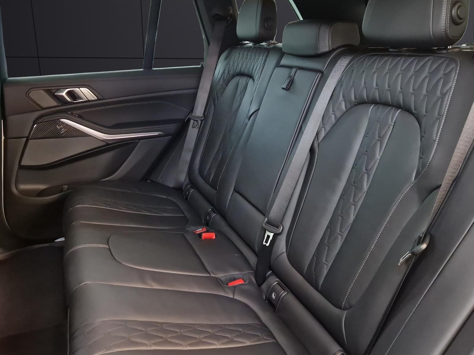 BMW X5 30d xDrive-image-11