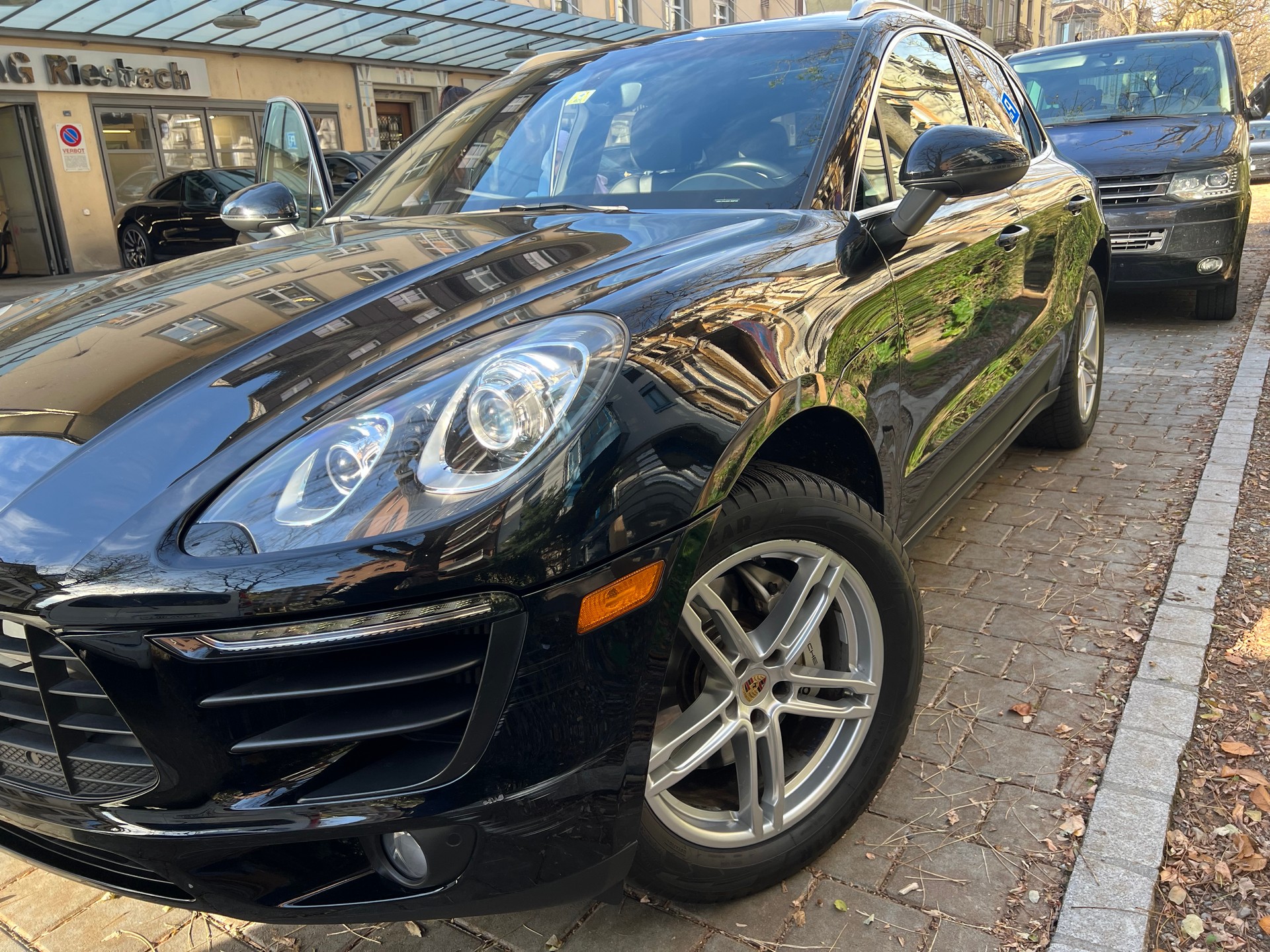 PORSCHE Macan S PDK-image-4
