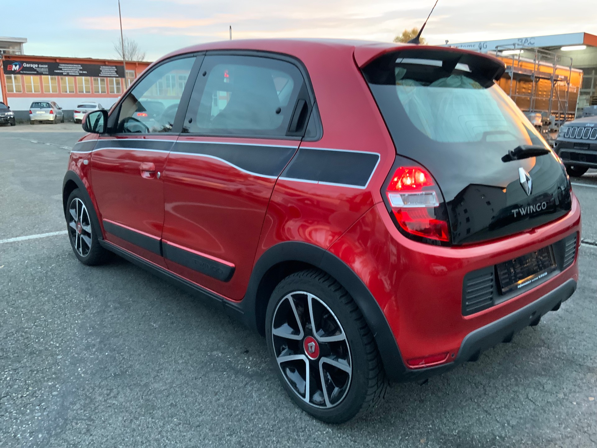 RENAULT Twingo 0.9 Intens-image-4