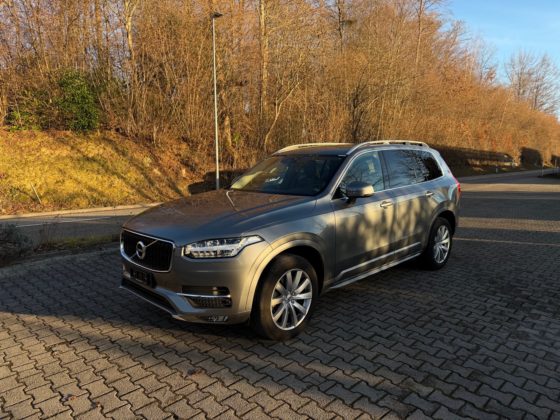 VOLVO XC90 D5 AWD Momentum Geartronic