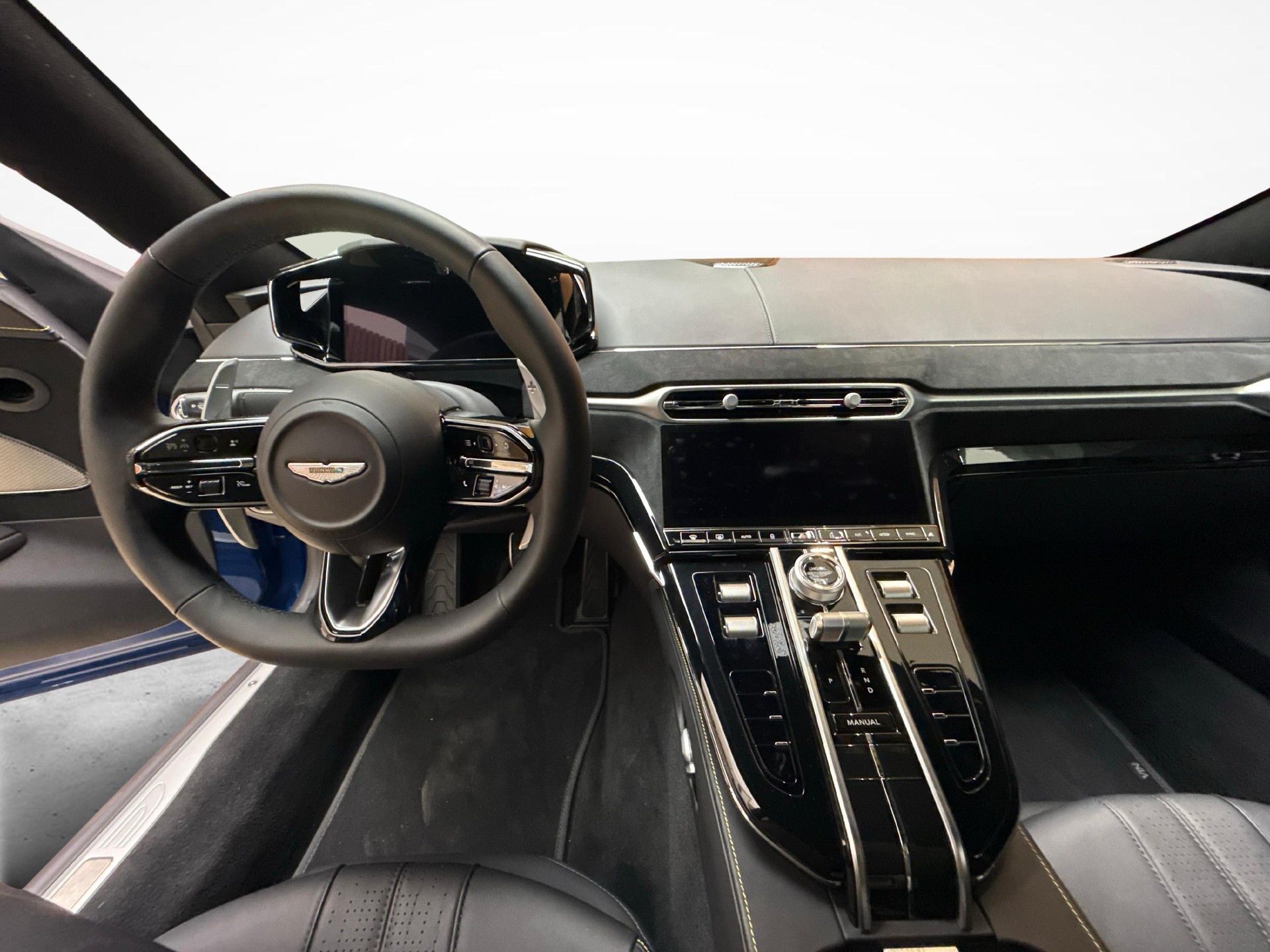 ASTON MARTIN V8 Vantage Coupé 4.0 V8 Bi-Turbo-image-8