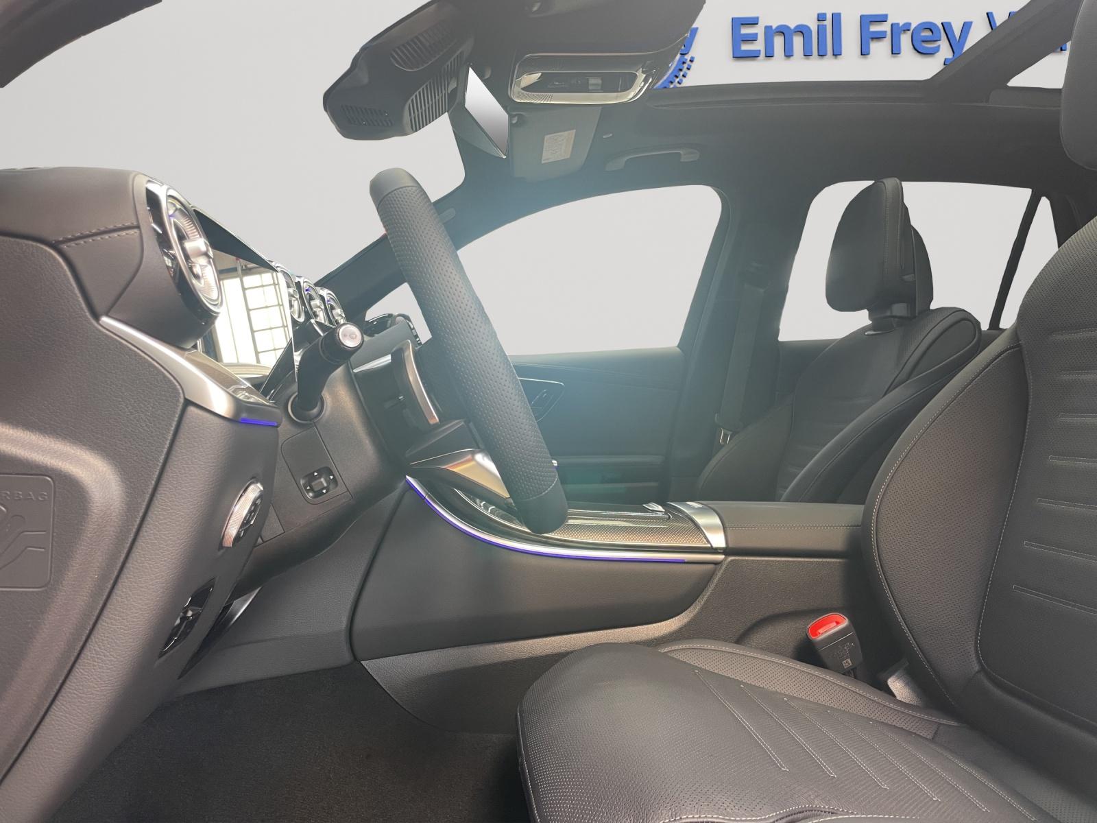 MERCEDES-BENZ GLC 400 e 4MATIC EQ Star AMG Line-image-3