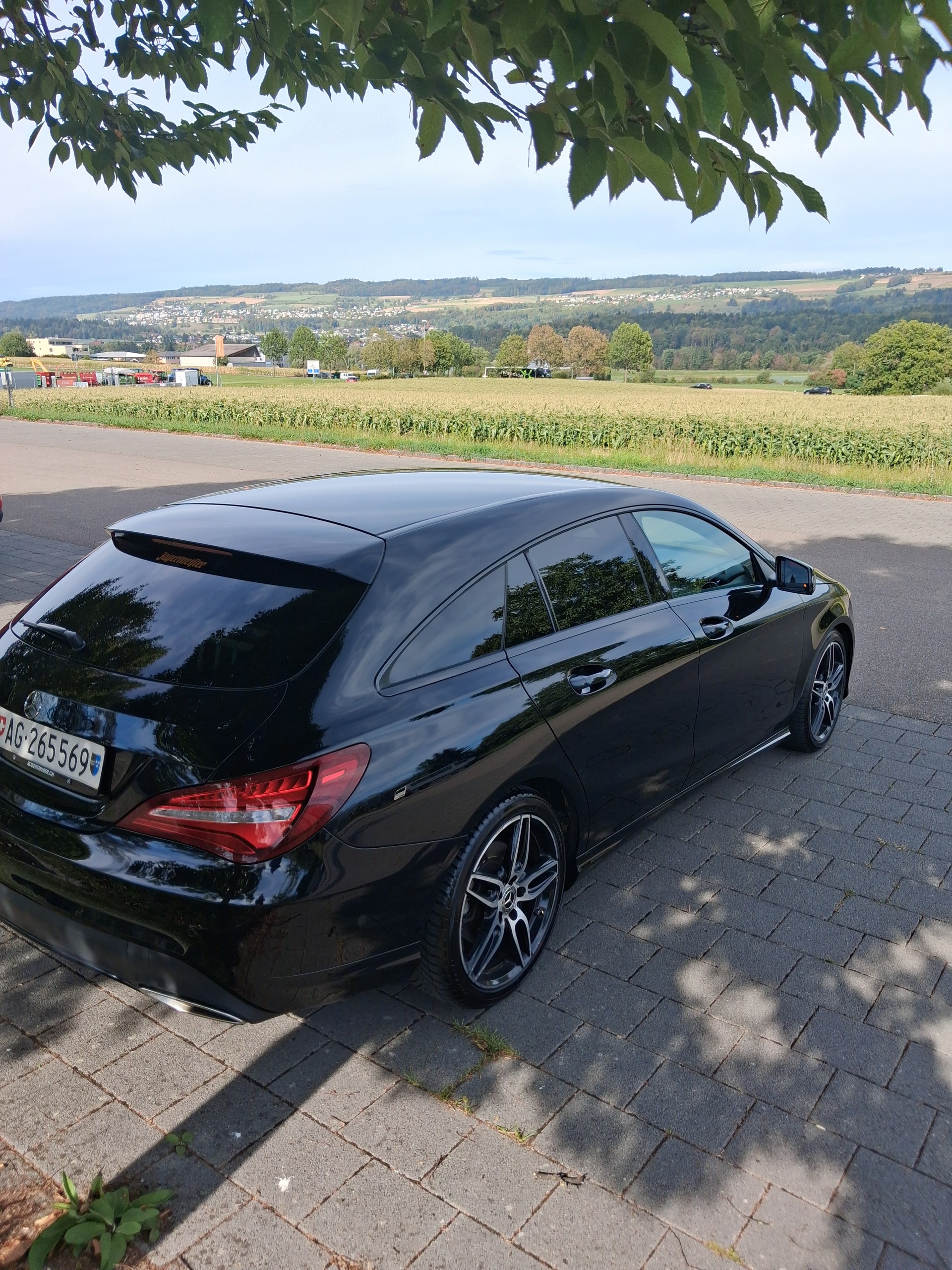 MERCEDES-BENZ CLA Shooting Brake 200 Night Star 7G-DCT-image-3