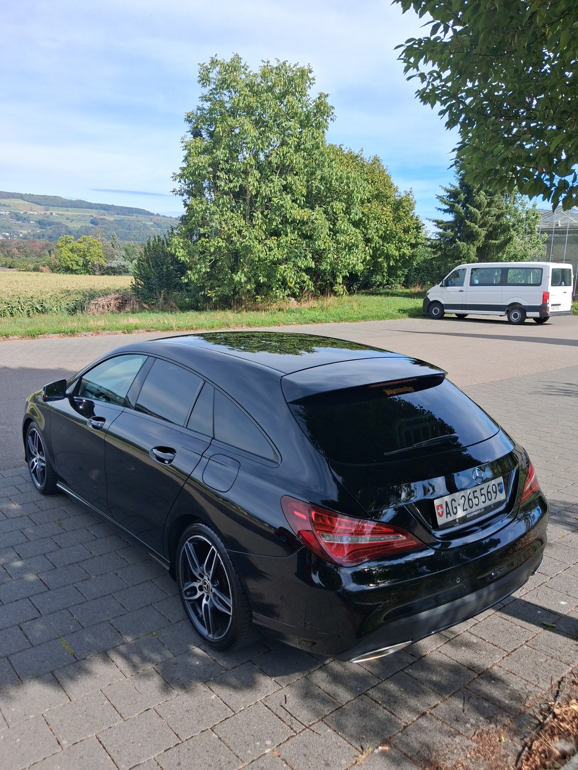 MERCEDES-BENZ CLA Shooting Brake 200 Night Star 7G-DCT-image-4