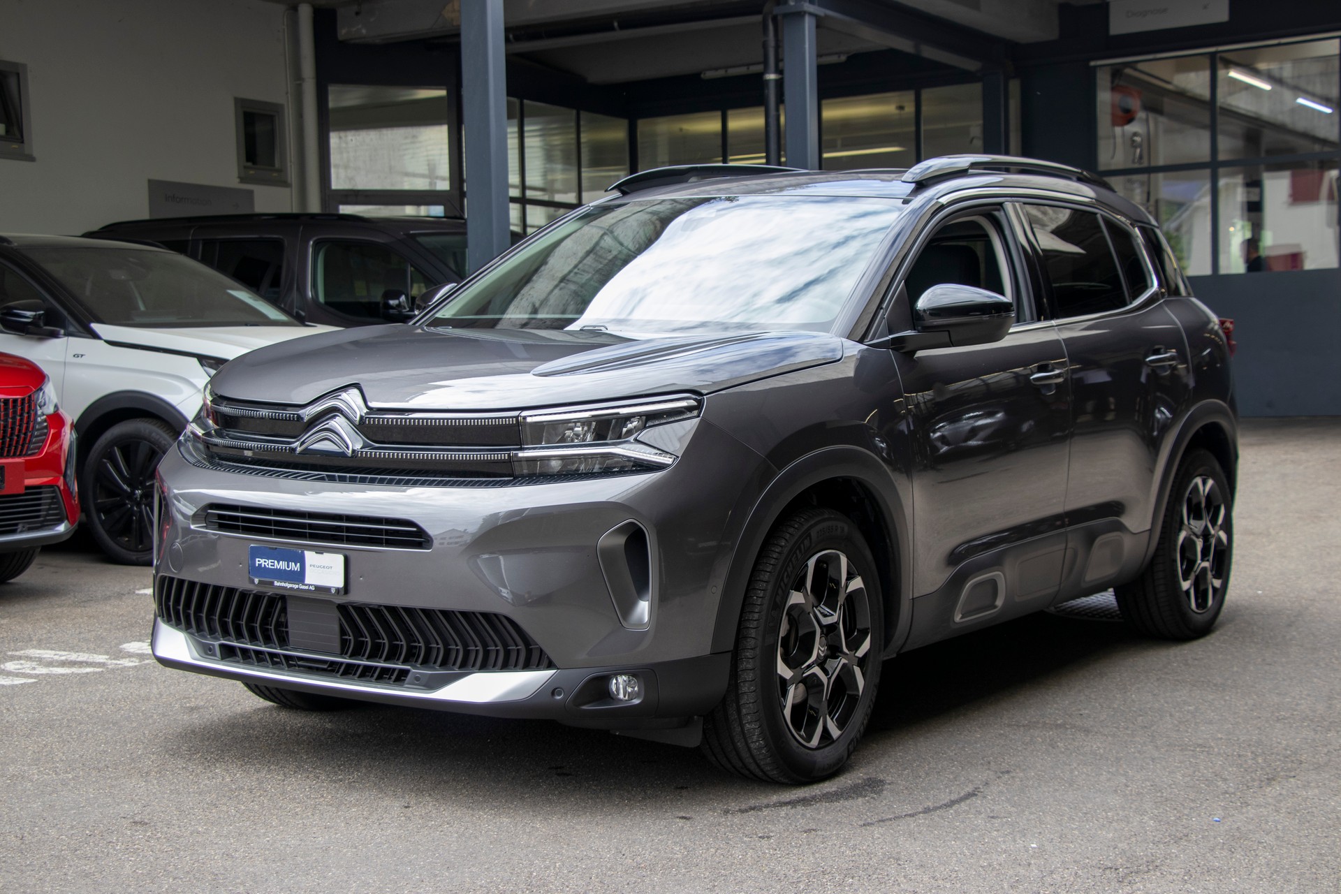 CITROEN C5 Aircross 1.2i PureTech Shine EAT8-image-0