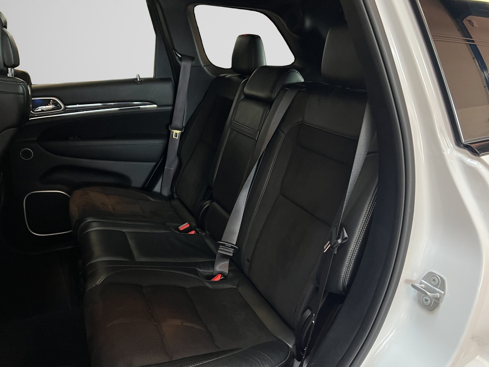 JEEP Grand Cherokee 6.4 V8 HEMI SRT8-image-12