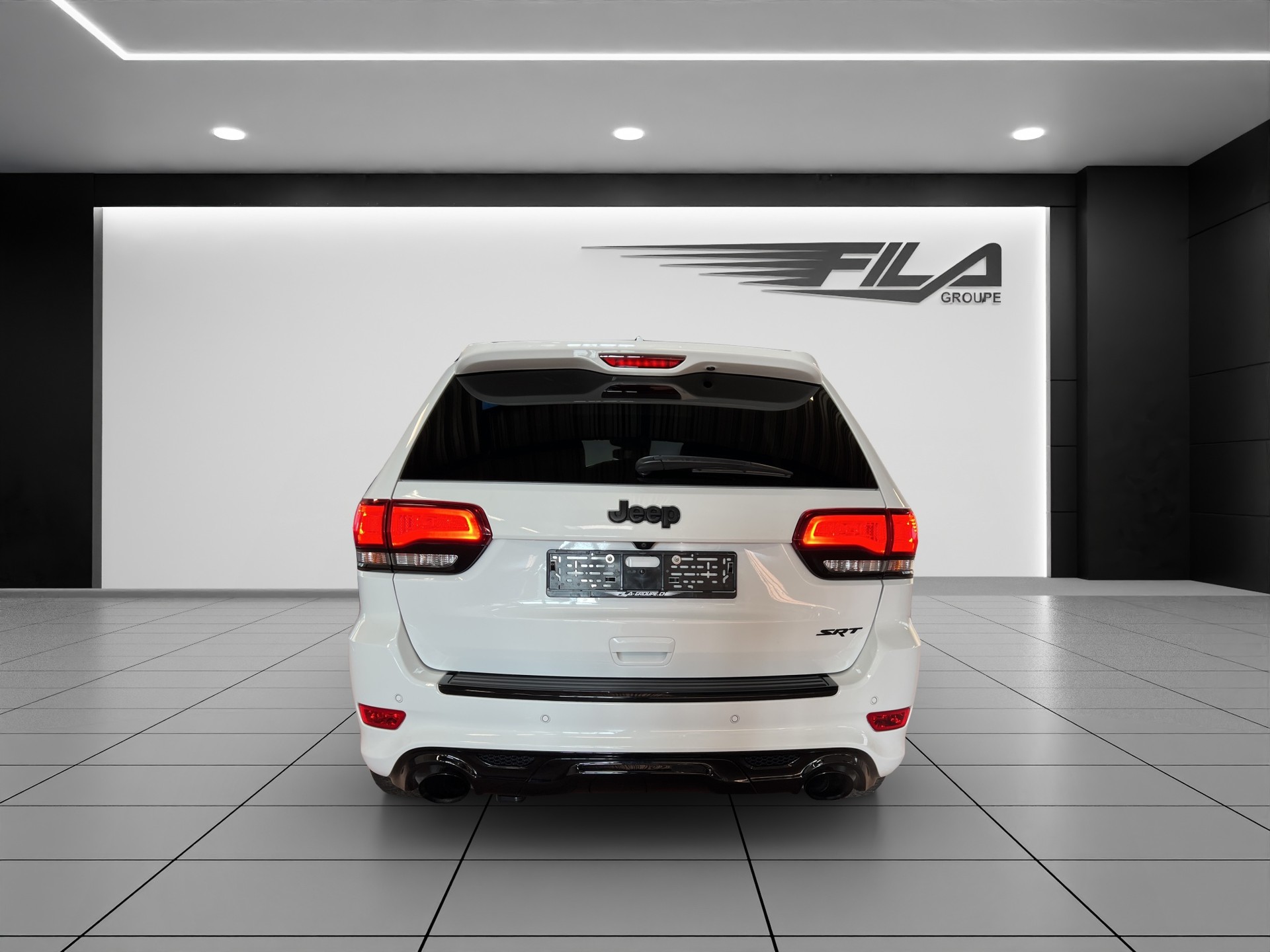 JEEP Grand Cherokee 6.4 V8 HEMI SRT8-image-4