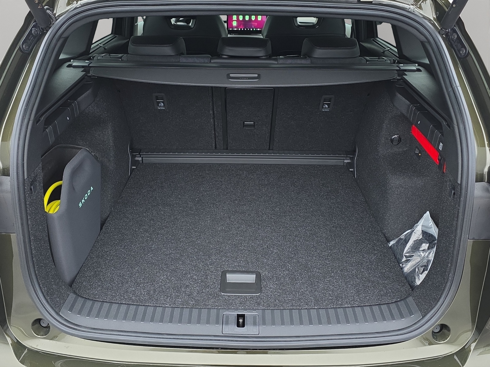 SKODA Enyaq 85x Sportline 4x4-image-5