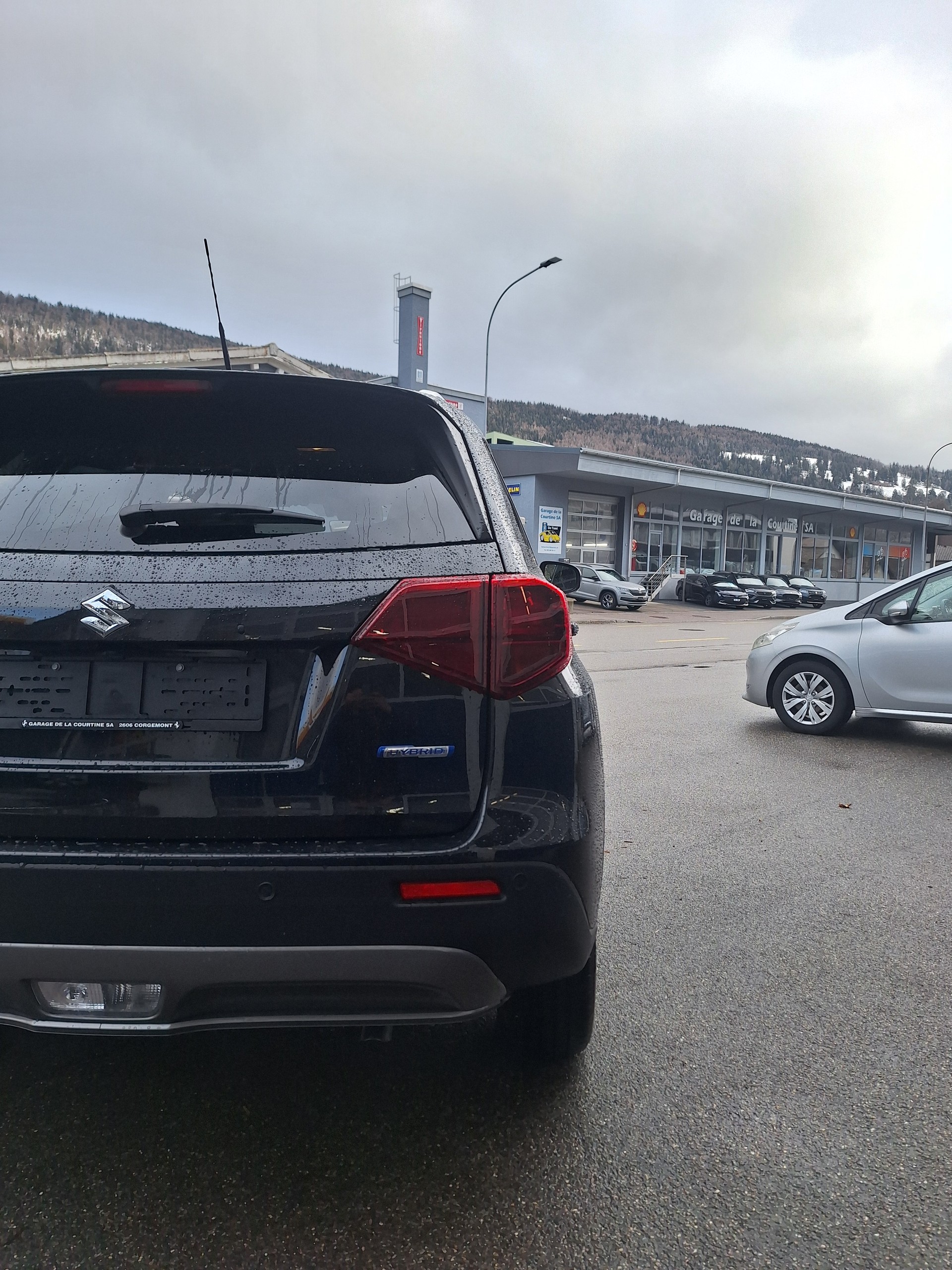 SUZUKI Vitara 1.4 Boosterjet Compact + 4x4 Hybrid Automatic-image-13