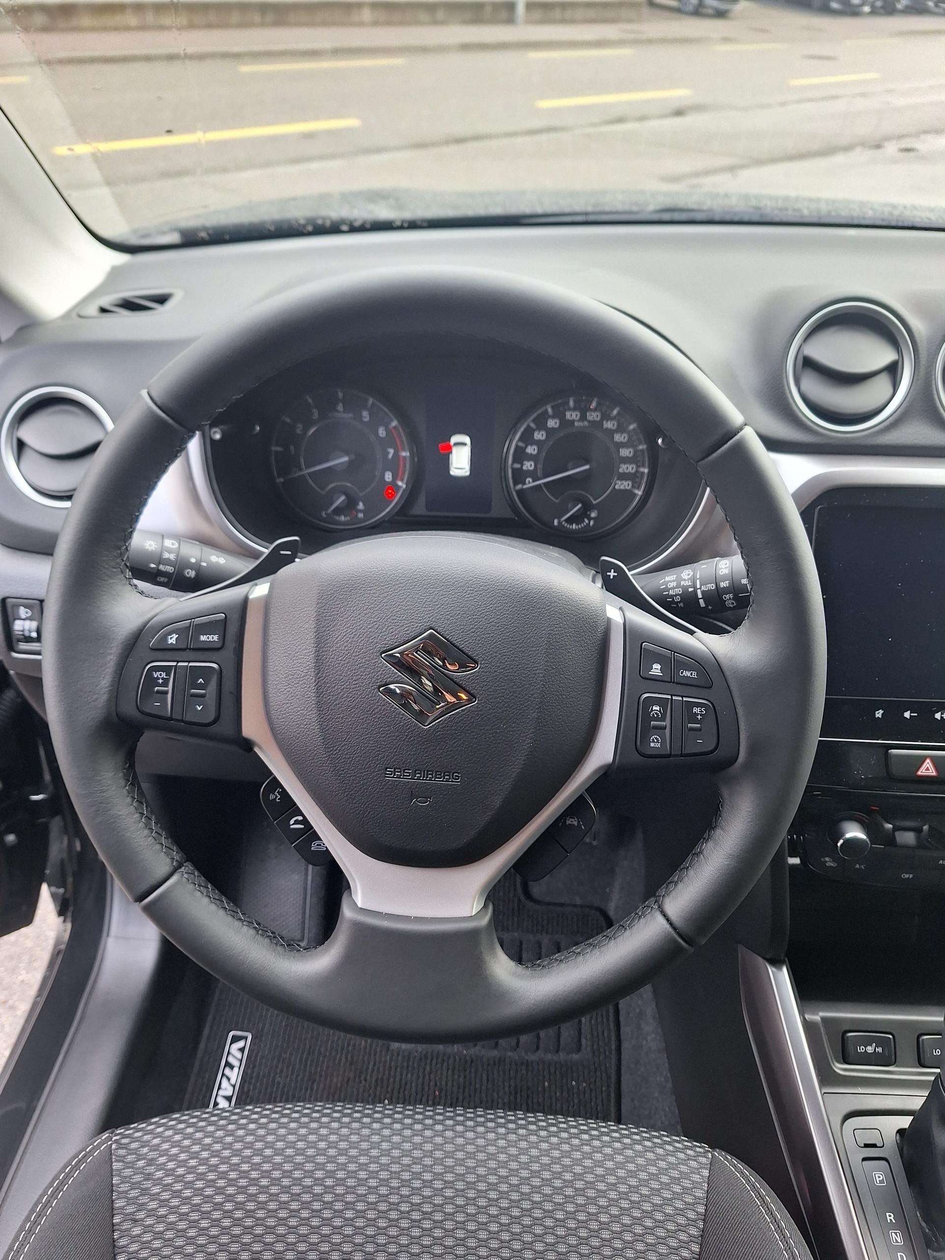 SUZUKI Vitara 1.4 Boosterjet Compact + 4x4 Hybrid Automatic-image-7