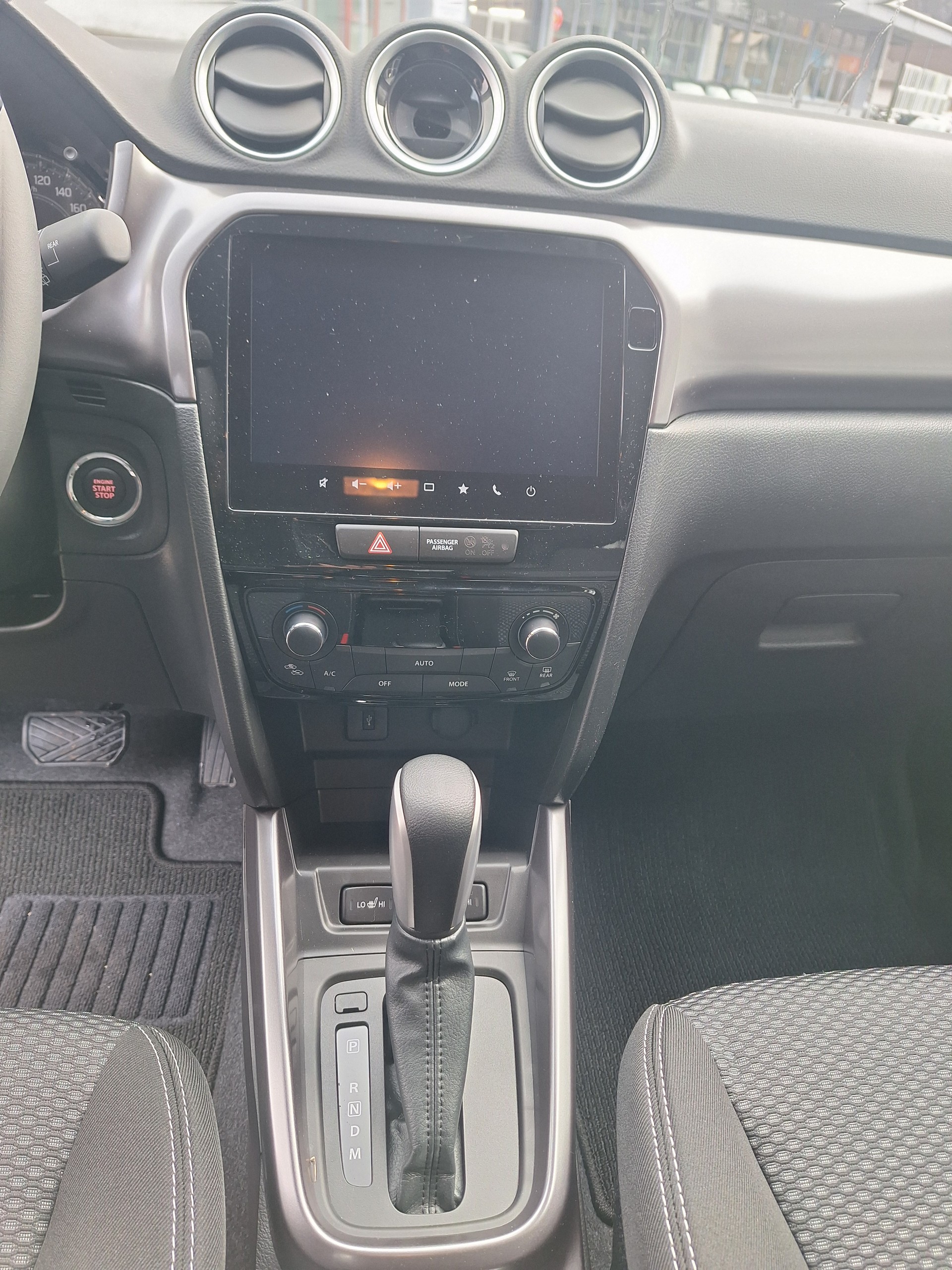 SUZUKI Vitara 1.4 Boosterjet Compact + 4x4 Hybrid Automatic-image-8