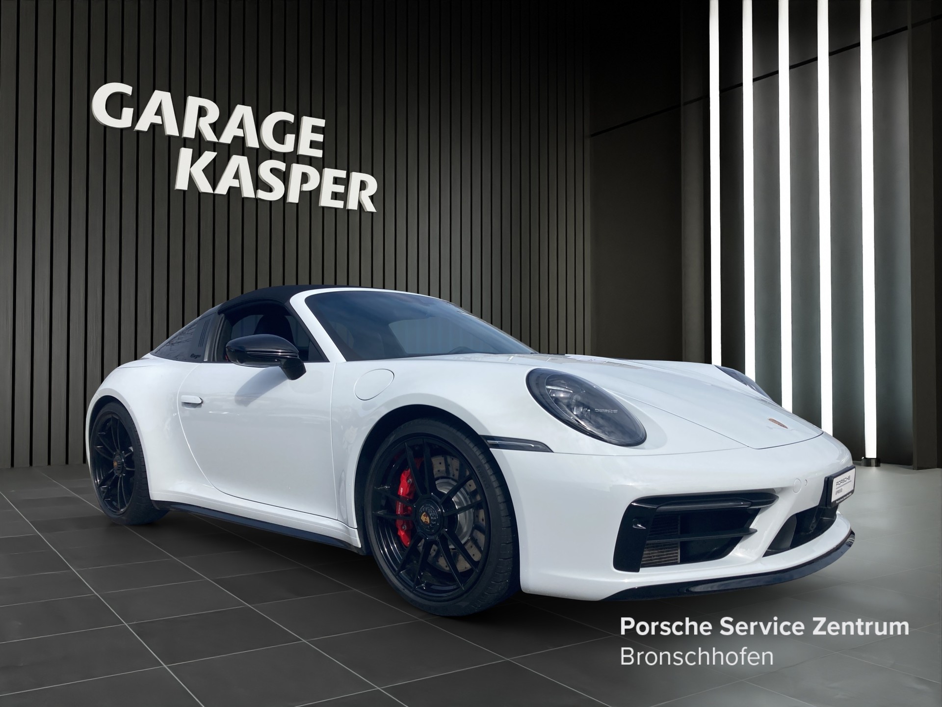 PORSCHE 911 Targa 4 GTS-image-6