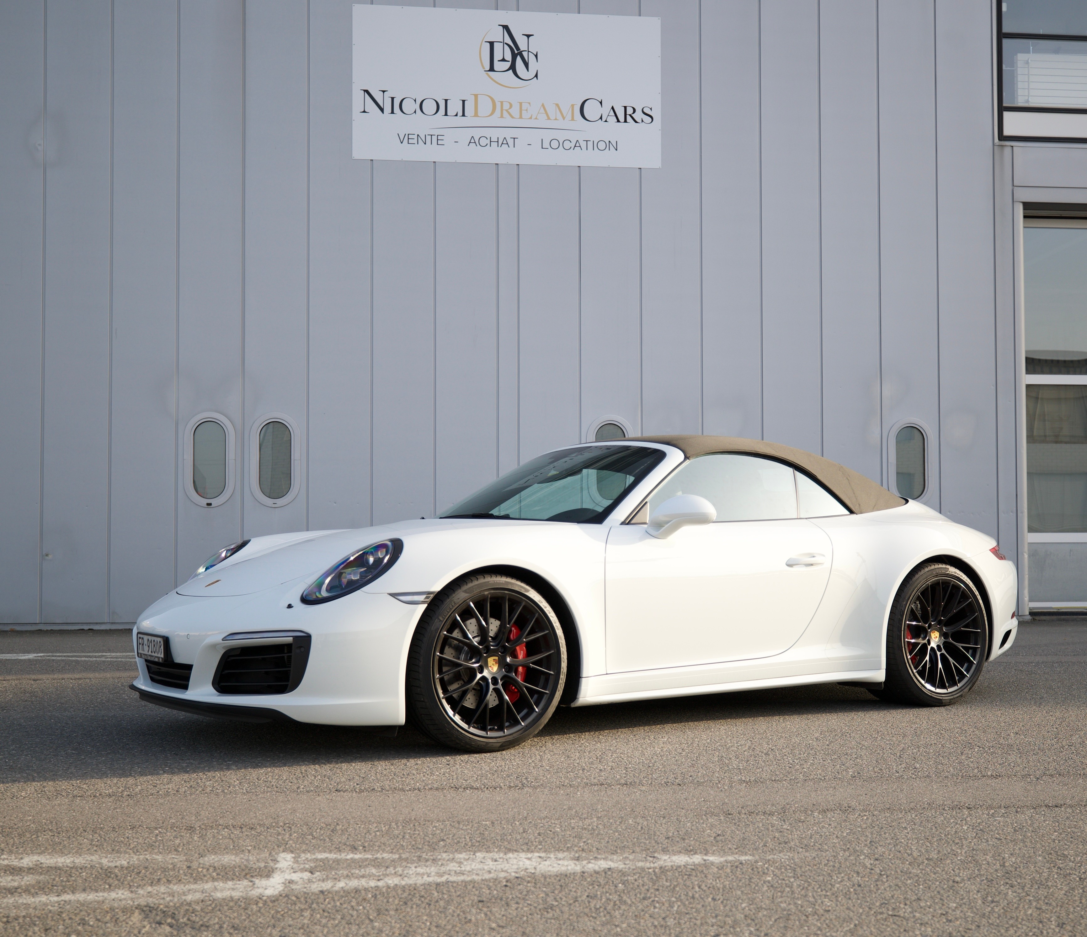 Car photo