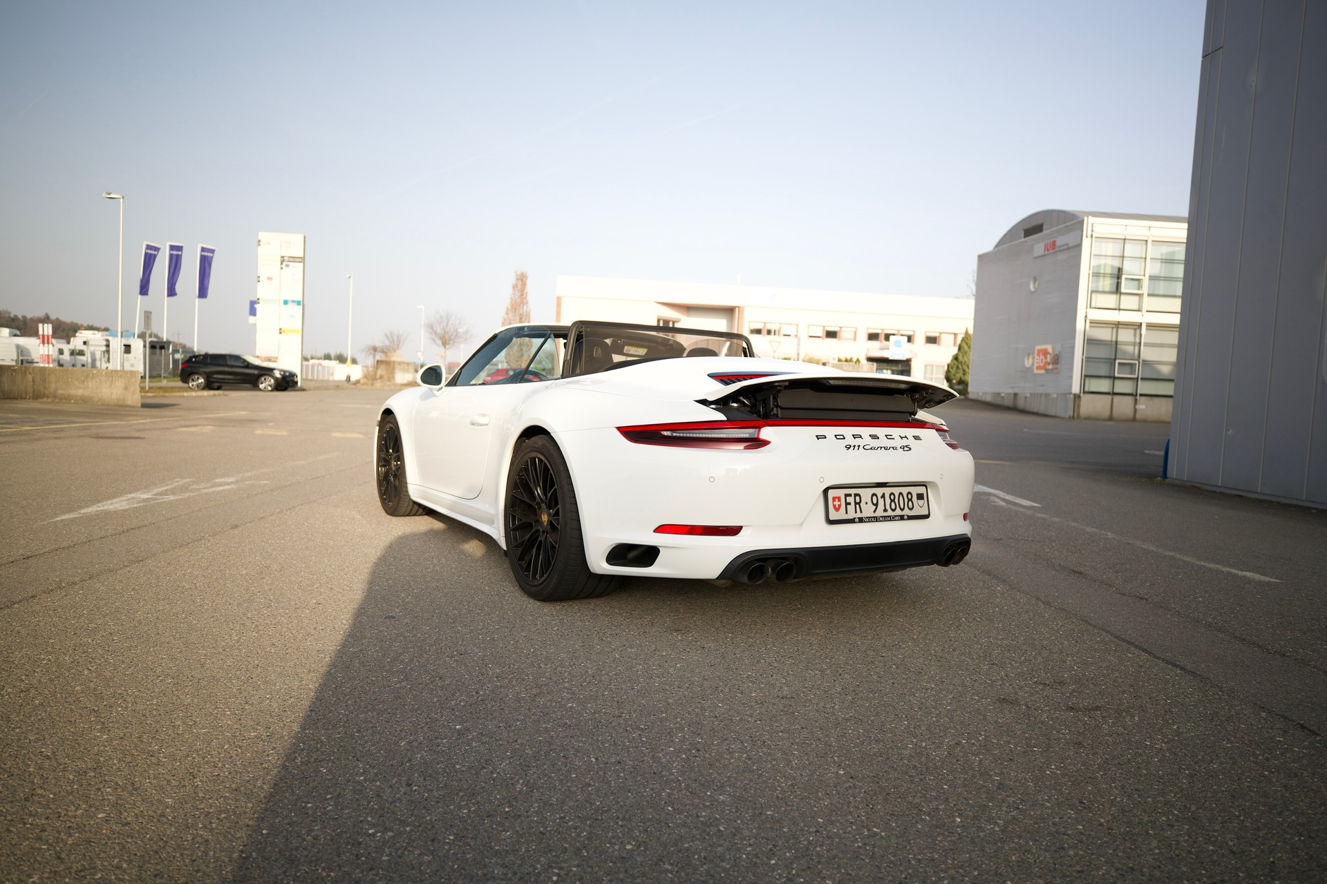PORSCHE 911 Carrera 4S Cabrio PDK-image-1