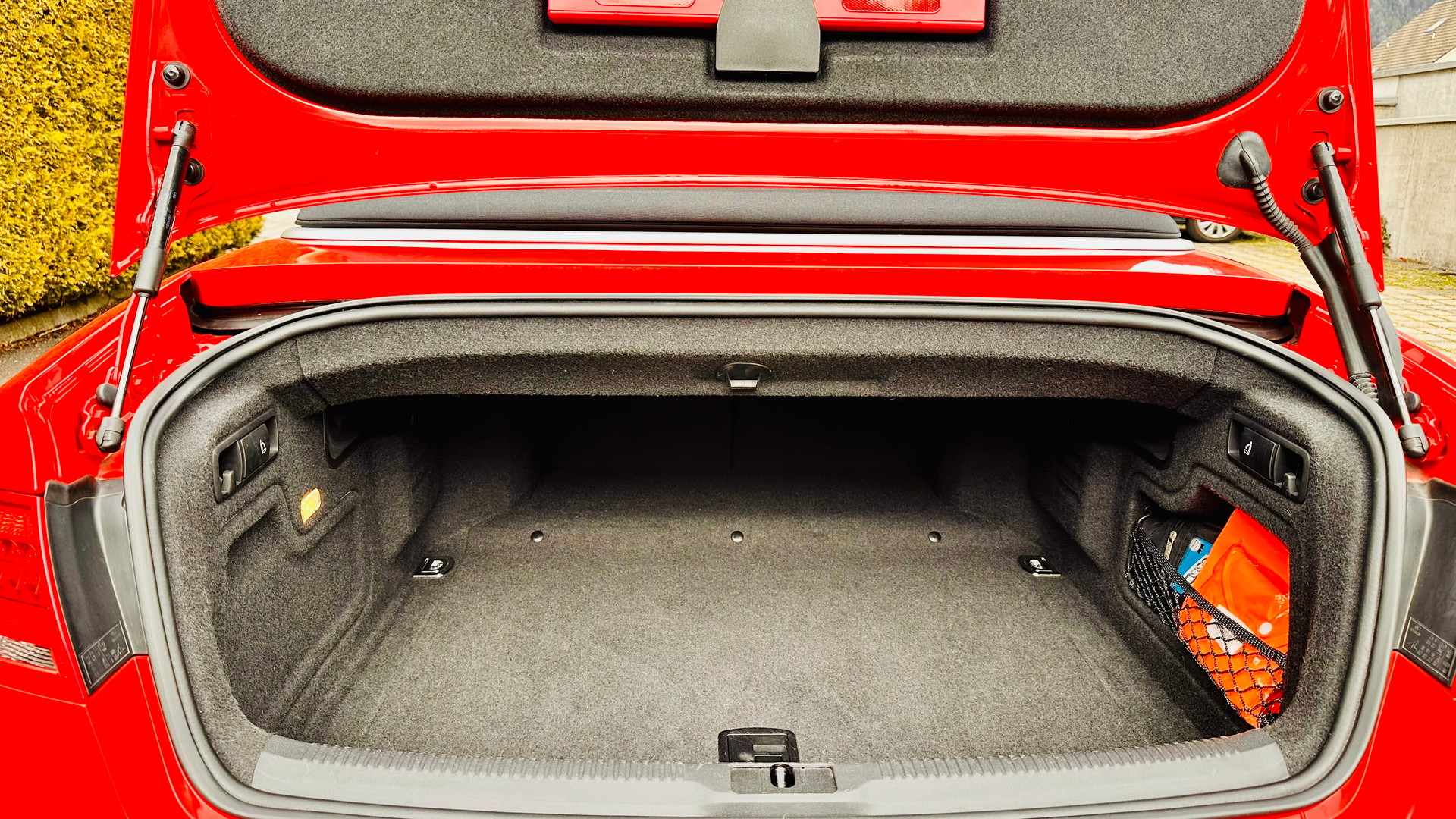 AUDI S5 Cabrio 3.0 TFSI quattro S-tronic-image-19
